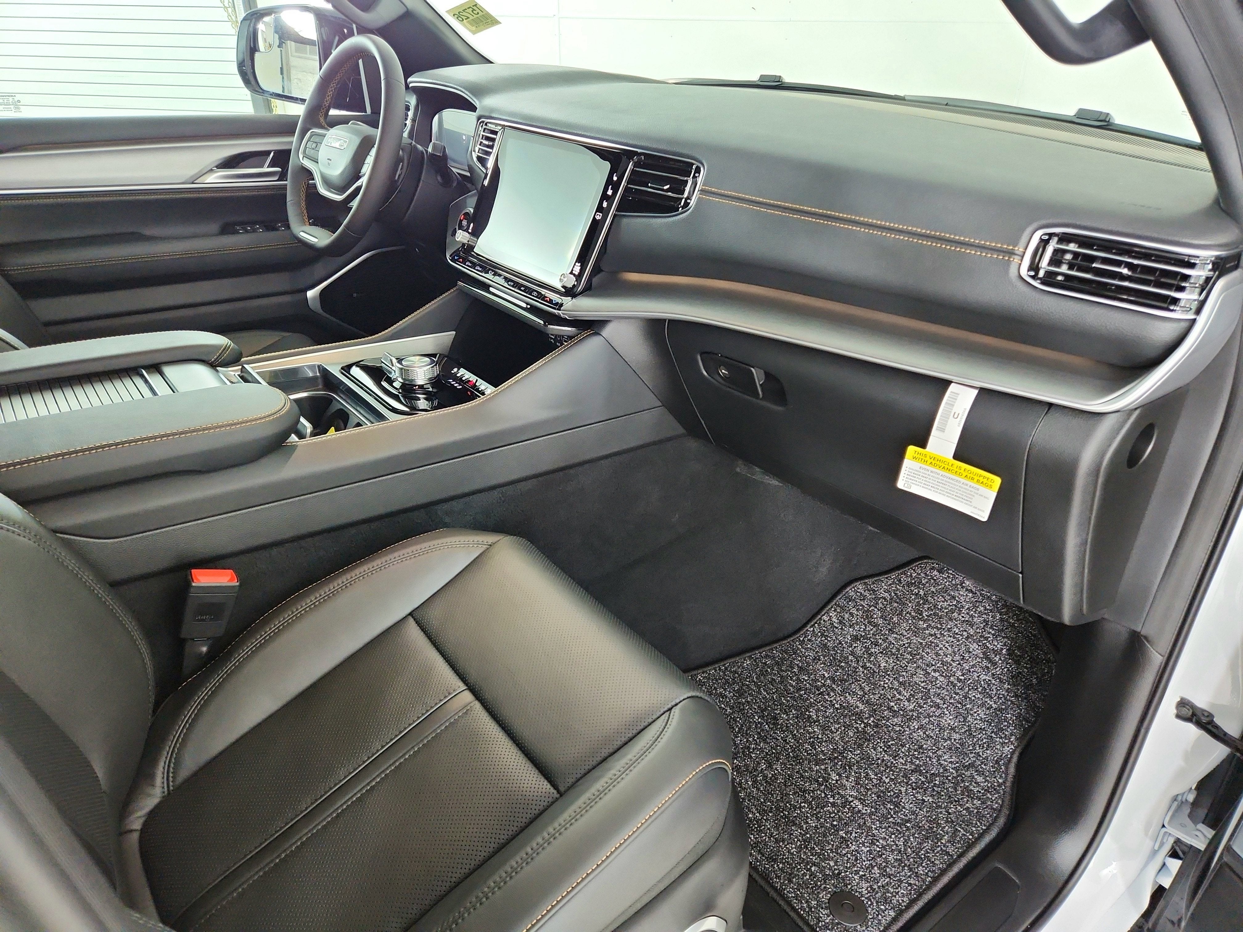 2026 Jeep Grand Wagoneer JEEP GRAND WAGONEER 4X4