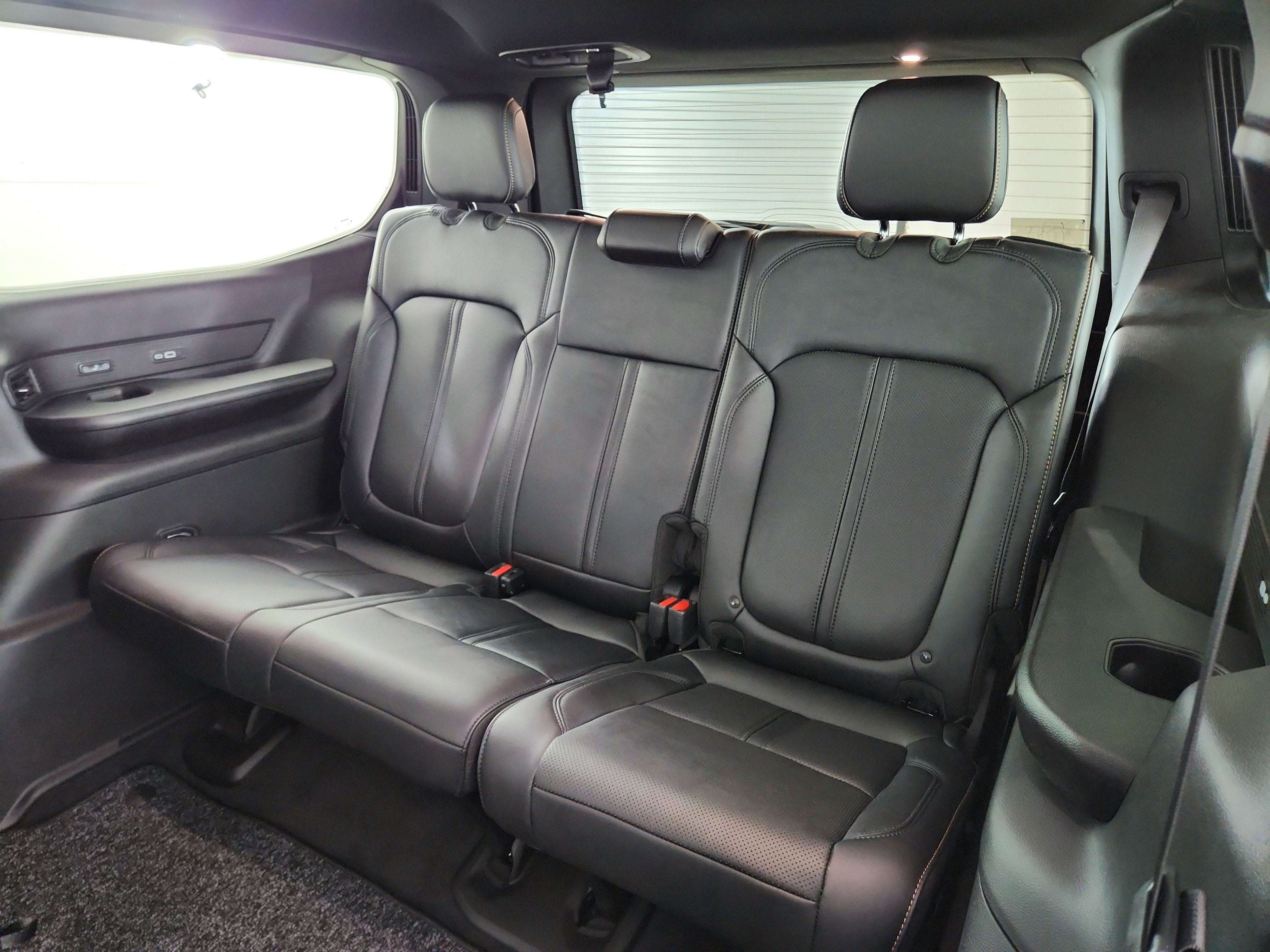 2026 Jeep Grand Wagoneer JEEP GRAND WAGONEER 4X4