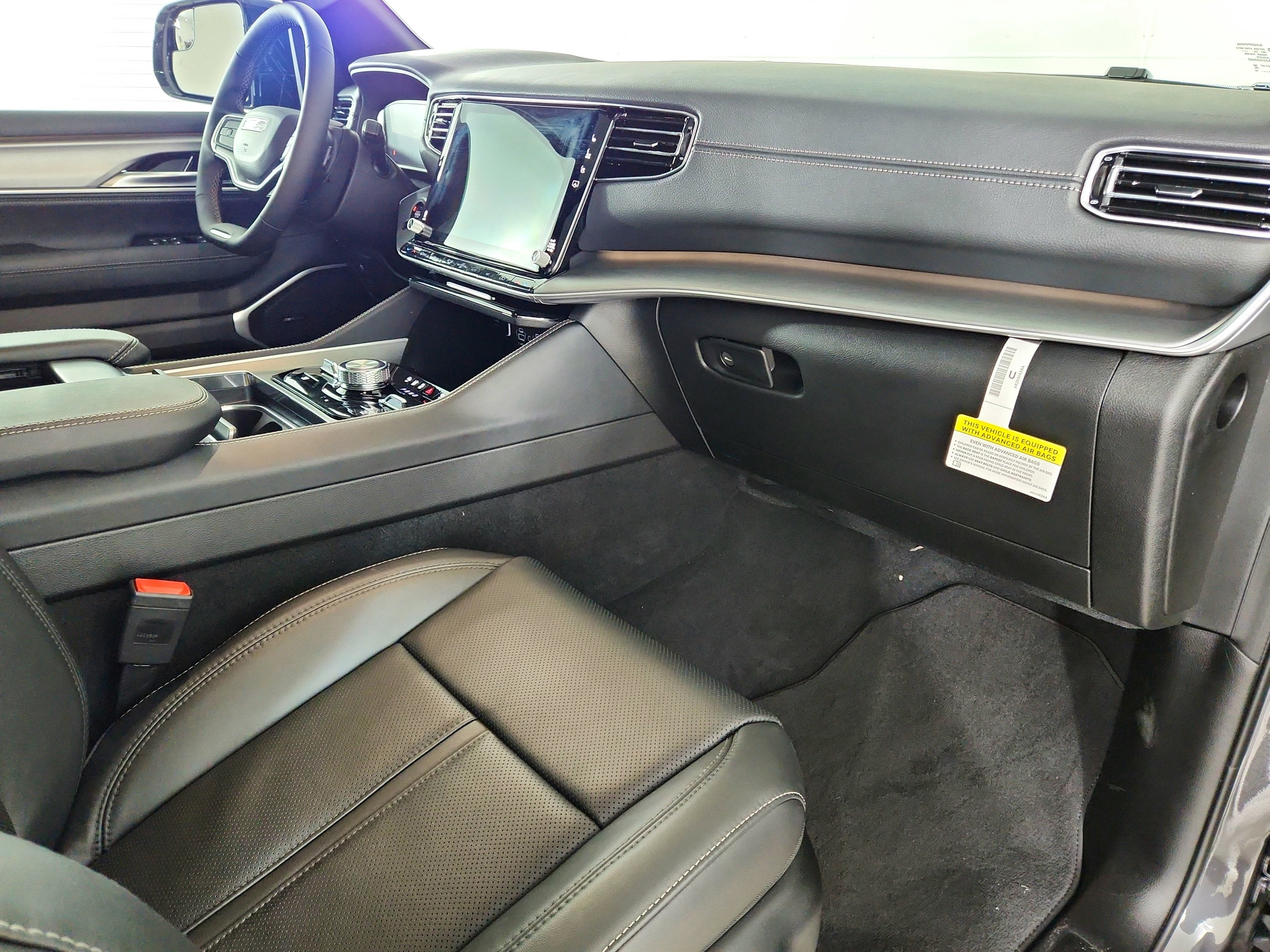 2026 Jeep Grand Wagoneer JEEP GRAND WAGONEER 4X4