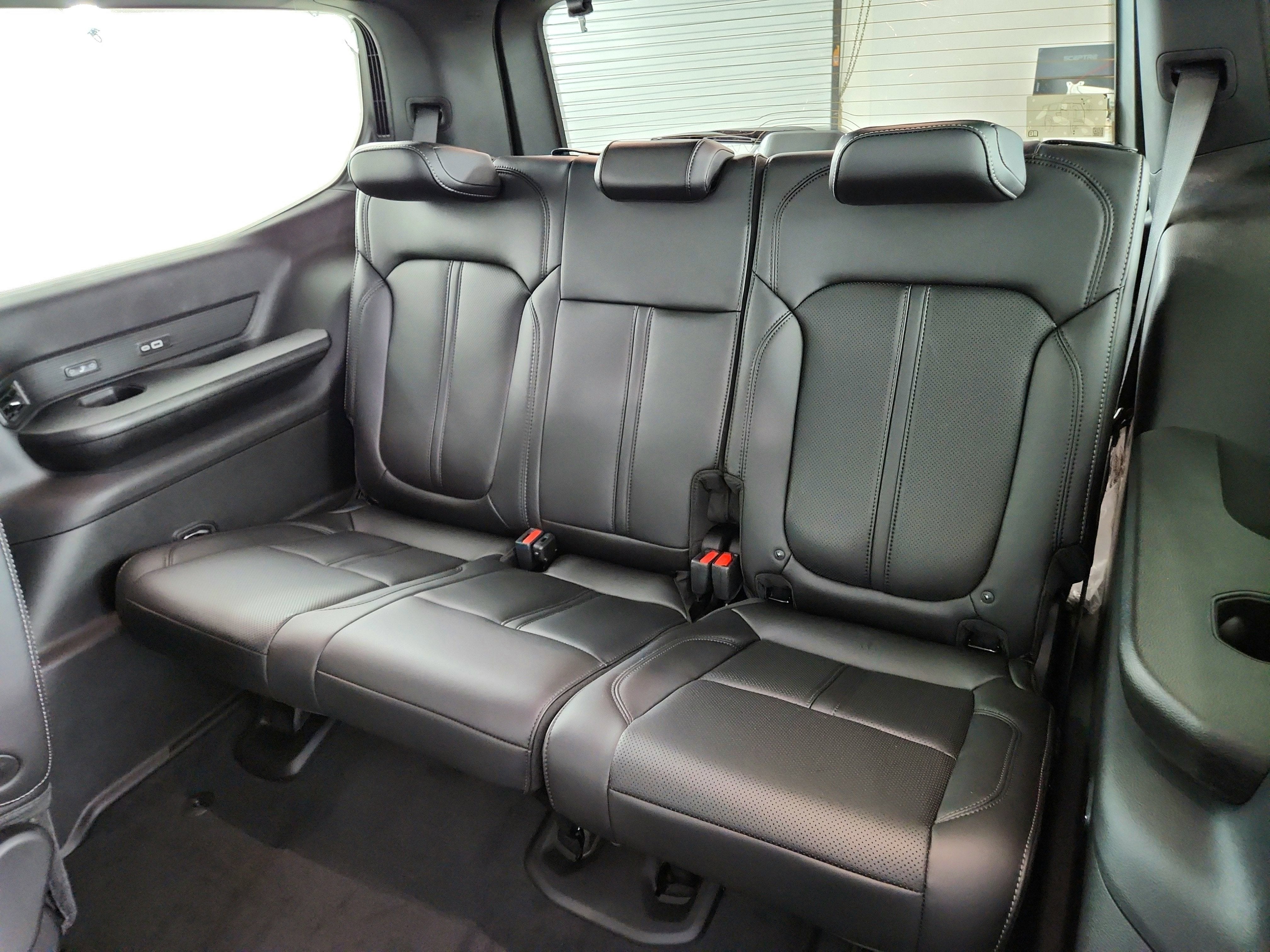 2026 Jeep Grand Wagoneer JEEP GRAND WAGONEER 4X4