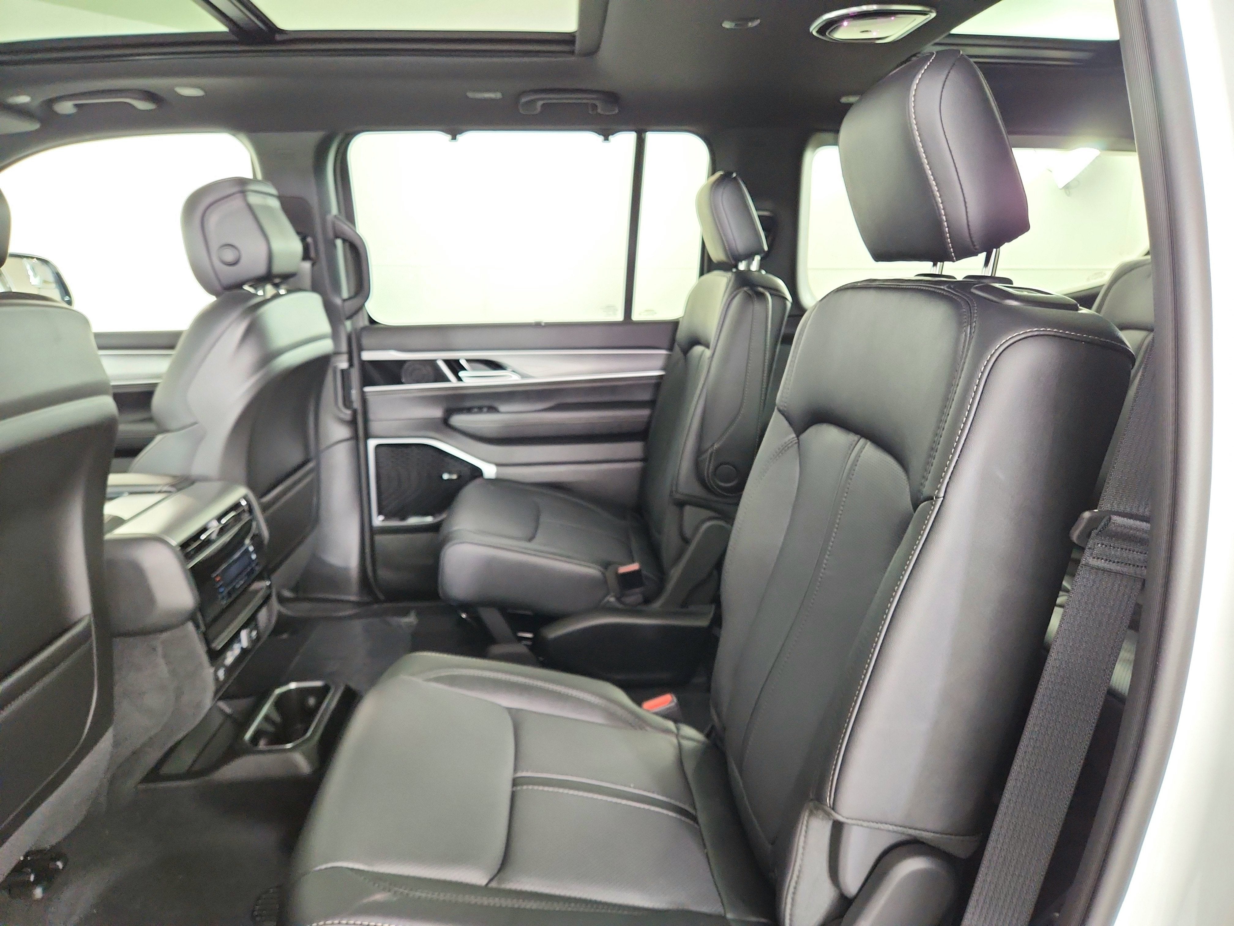 2026 Jeep Grand Wagoneer Limited Reserve 4x4