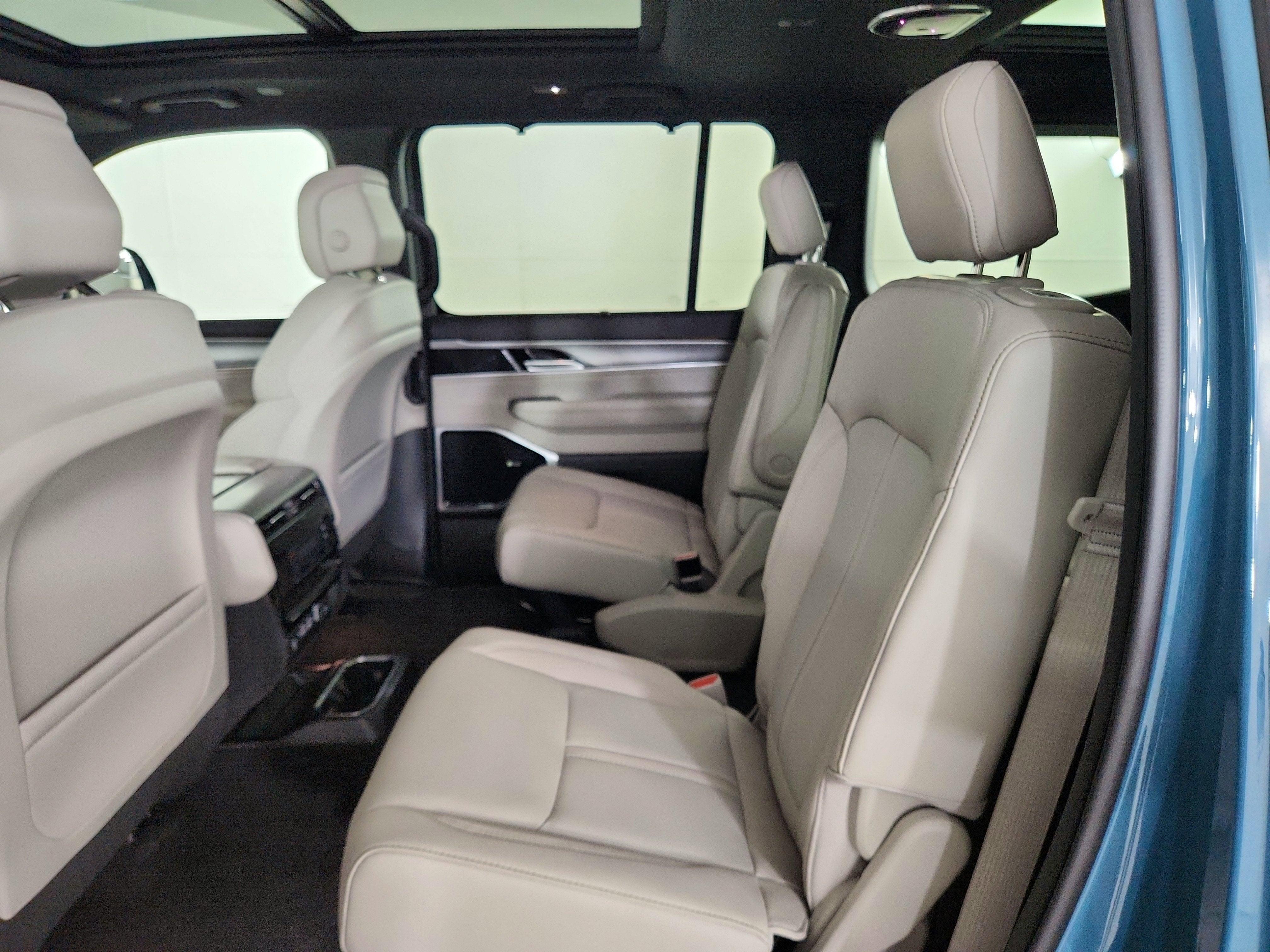 2026 Jeep Grand Wagoneer JEEP GRAND WAGONEER LIMITED 4X4