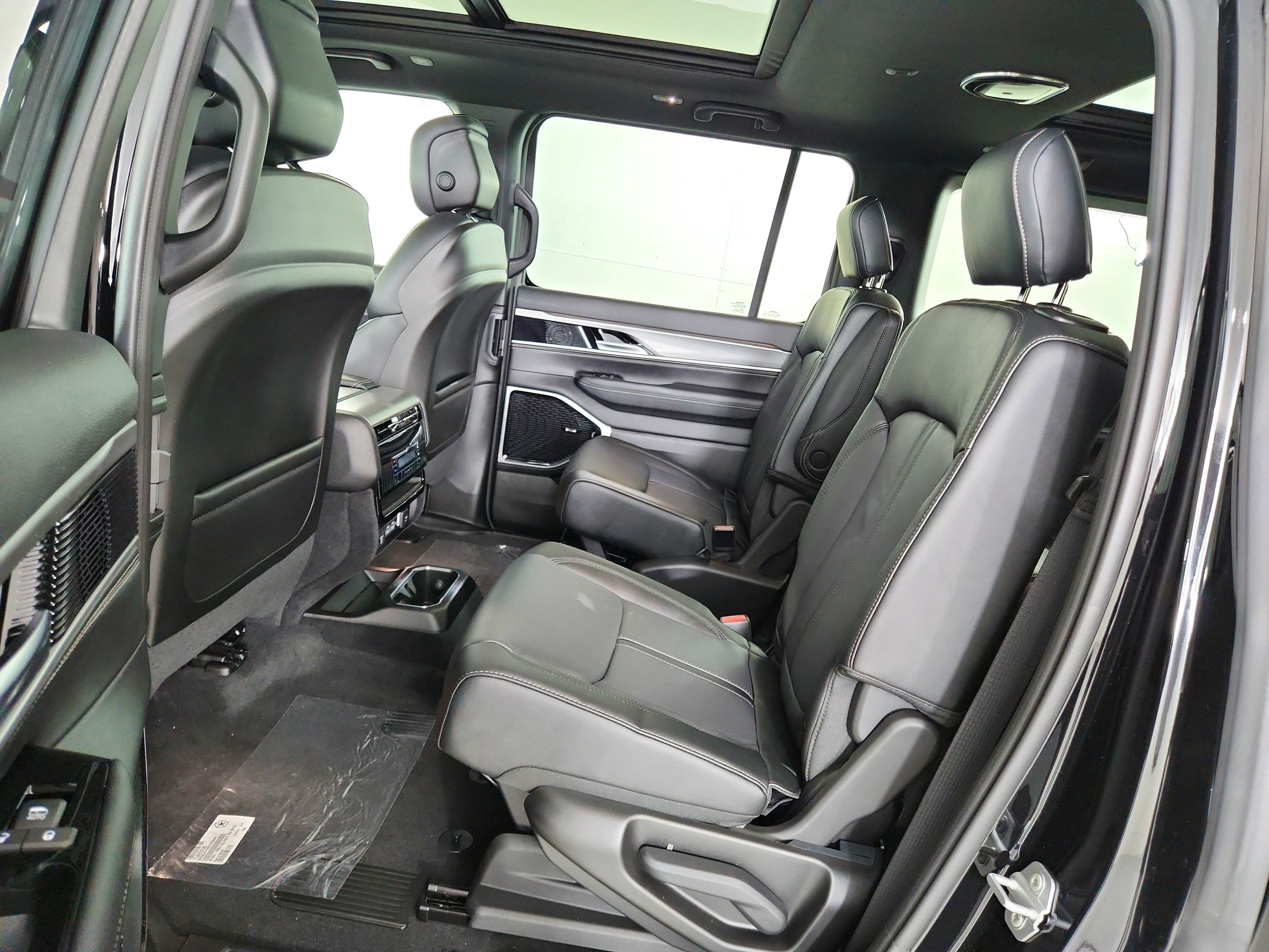 2026 Jeep Grand Wagoneer JEEP GRAND WAGONEER LIMITED 4X4