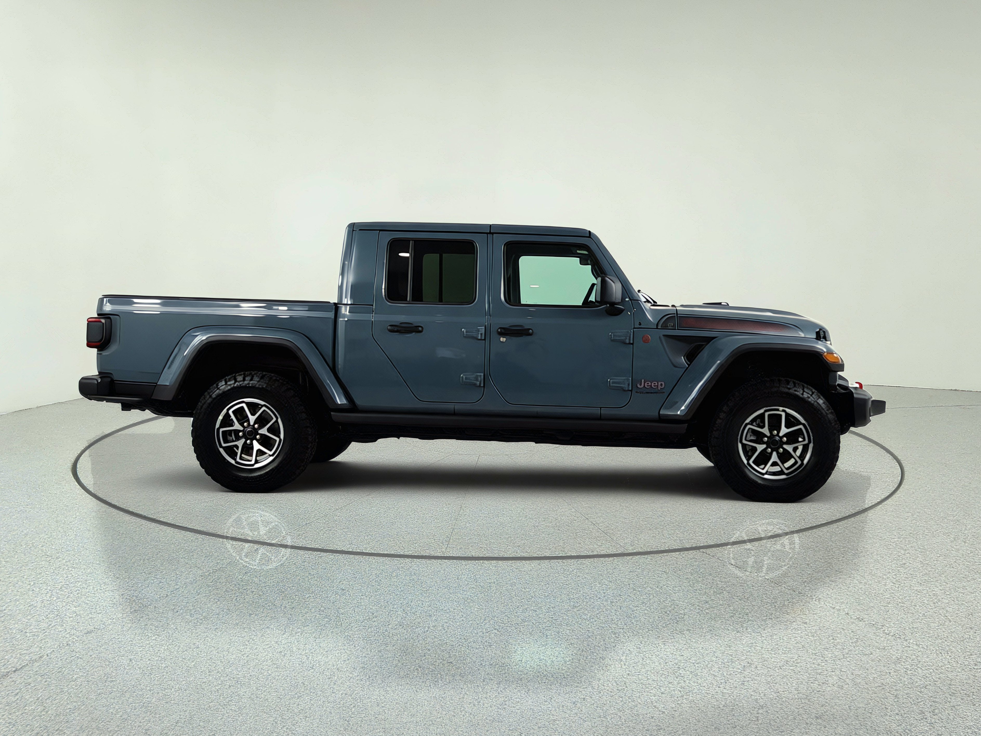 2026 Jeep Gladiator Shadow Ops 4x4