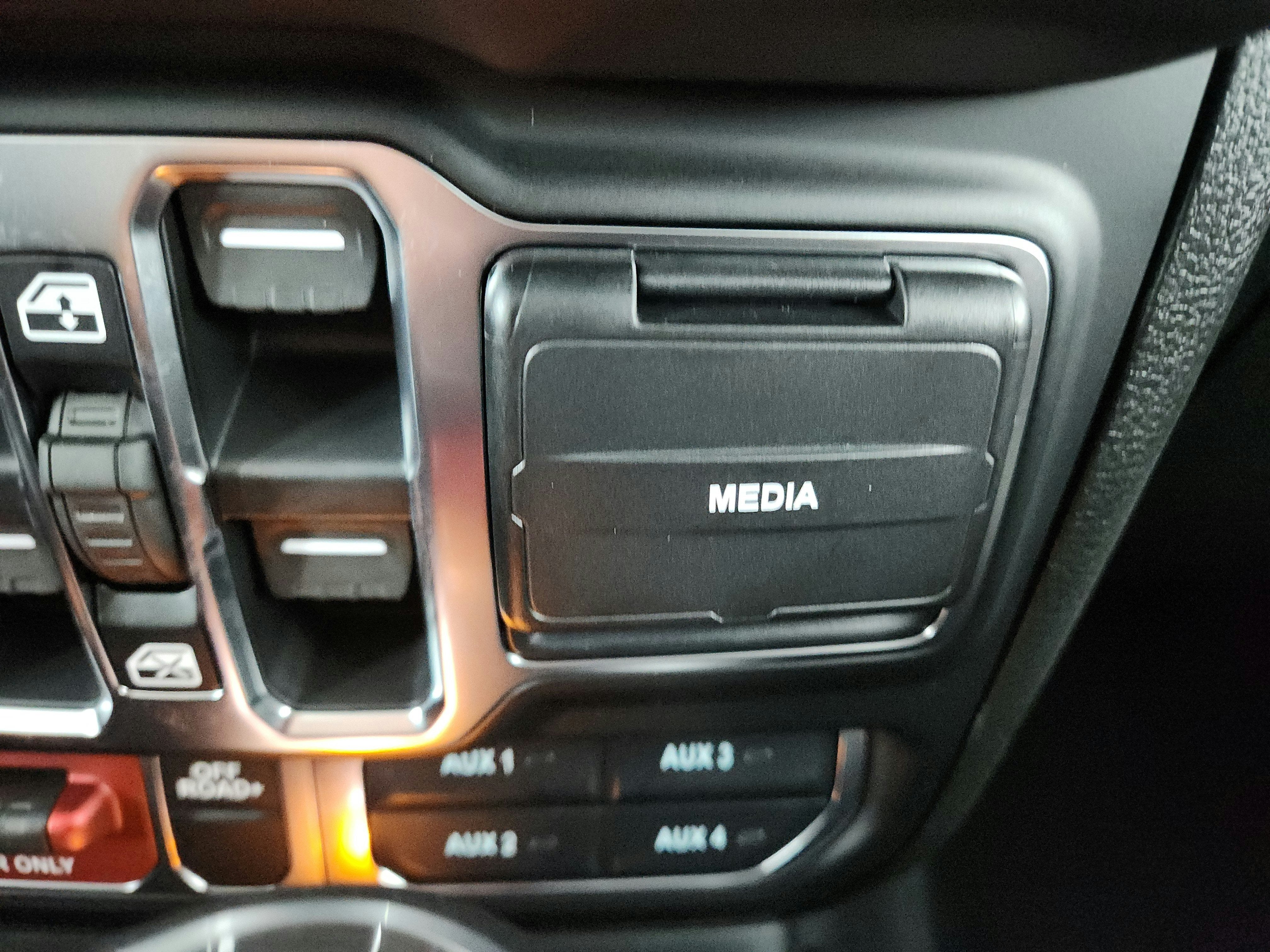 2026 Jeep Gladiator Mojave 4x4