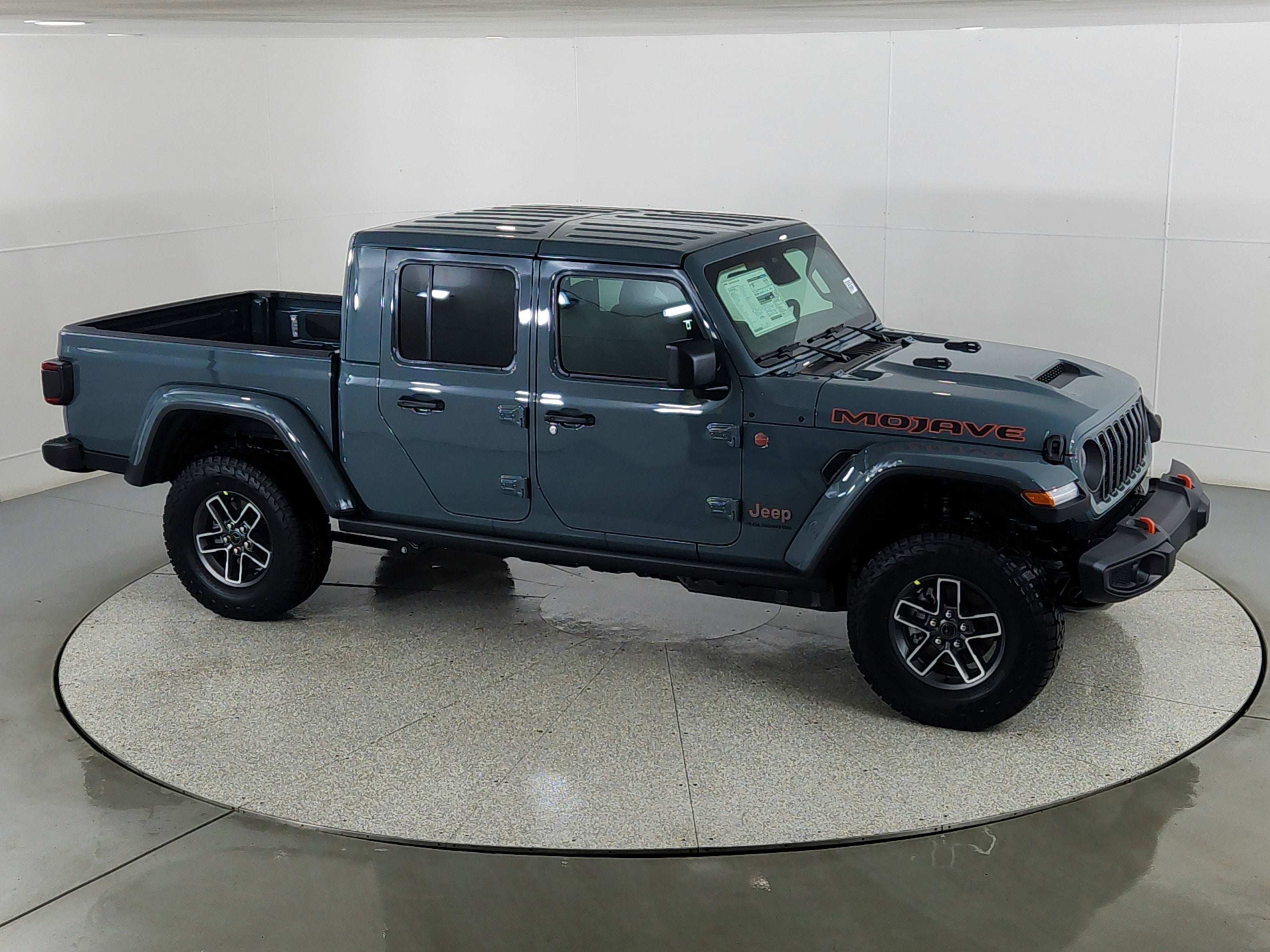 2026 Jeep Gladiator JEEP GLADIATOR MOJAVE 4X4