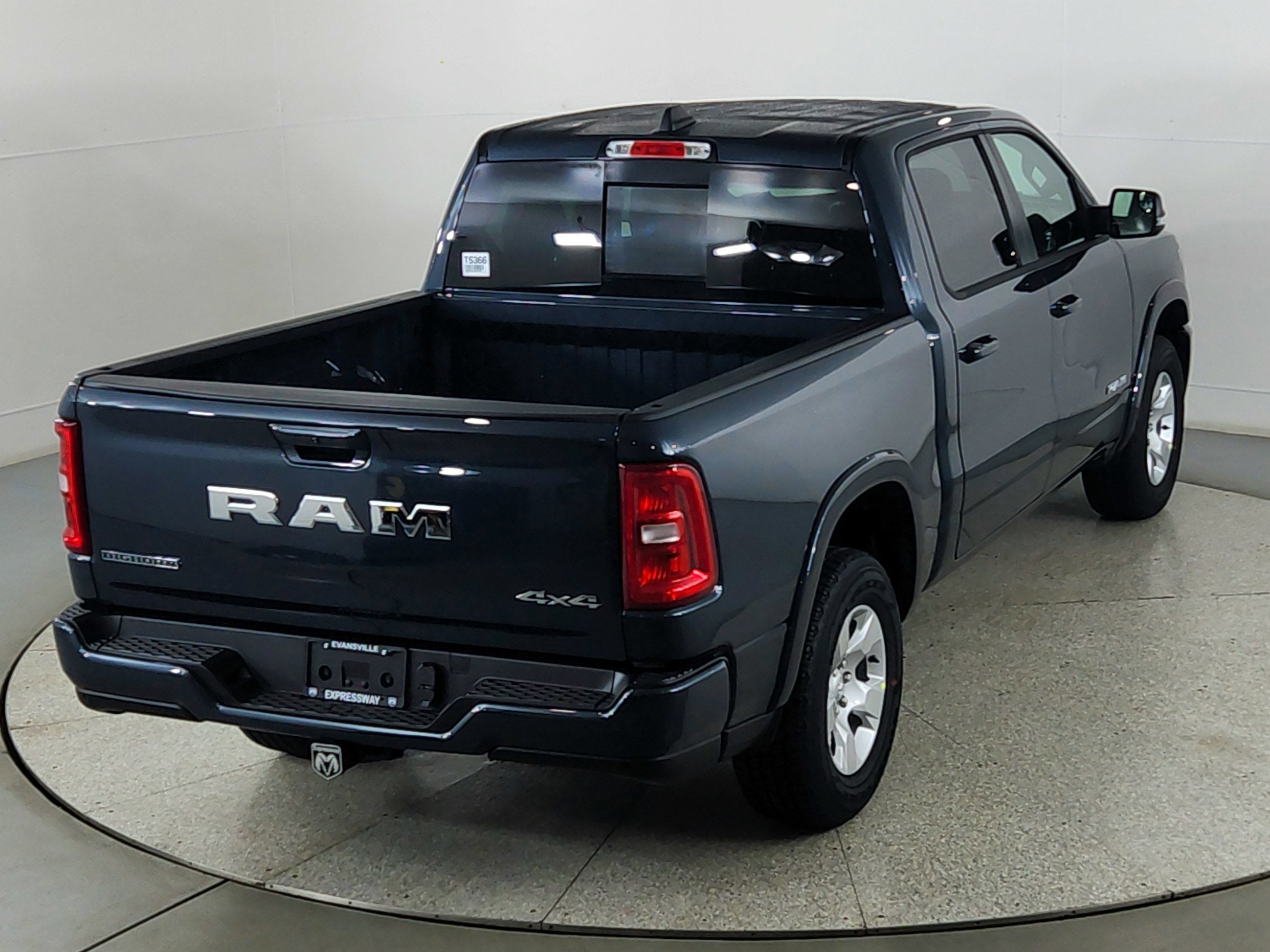 2026 RAM Ram 1500 RAM 1500 BIGHORN/LONESTAR CREW 4X4 (144.5 IN WB 5 FT 7 IN BOX)