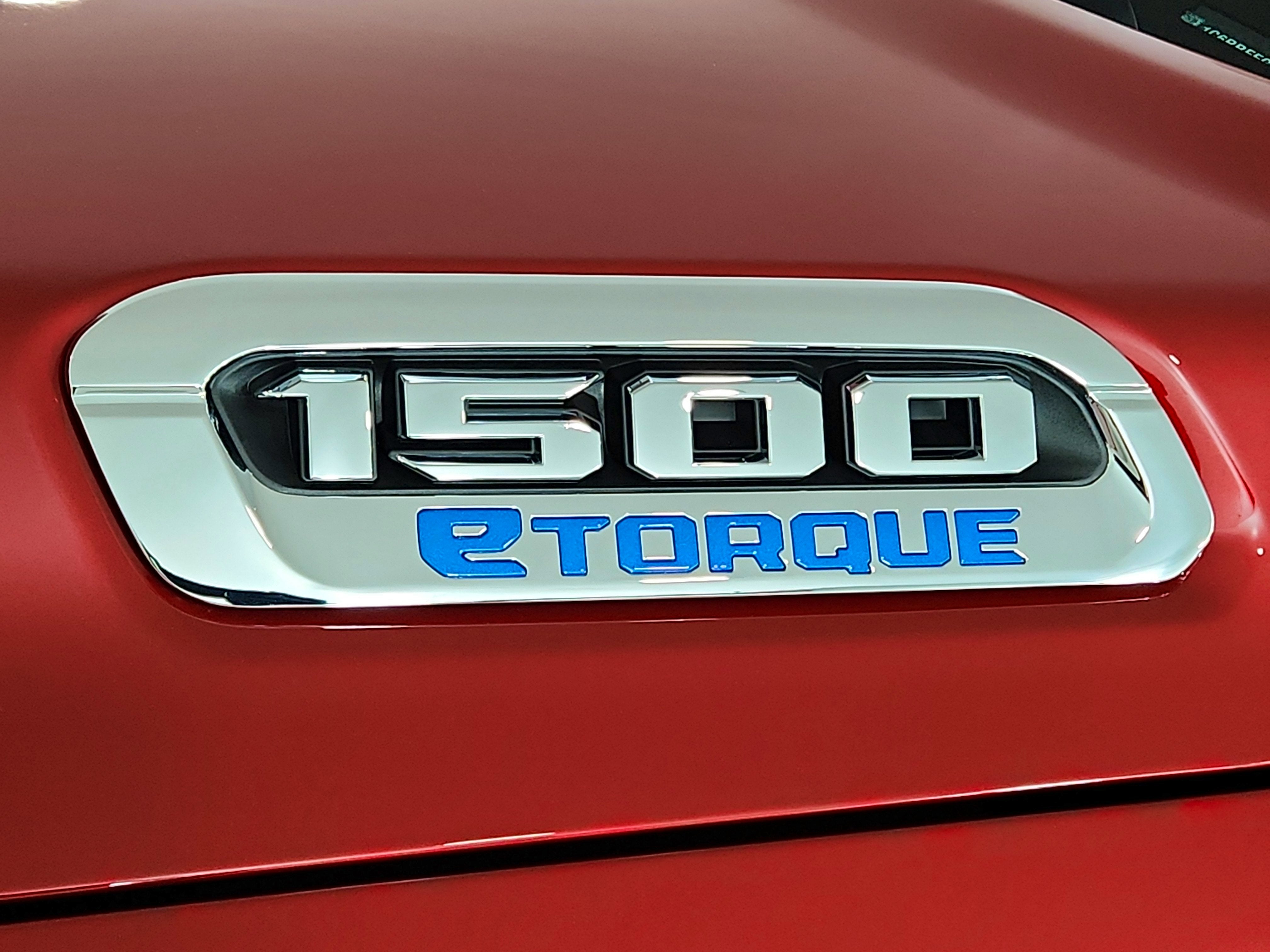 2026 RAM Ram 1500 RAM 1500 BIGHORN/LONESTAR CREW 4X4 (144.5 IN WB 5 FT 7 IN BOX)