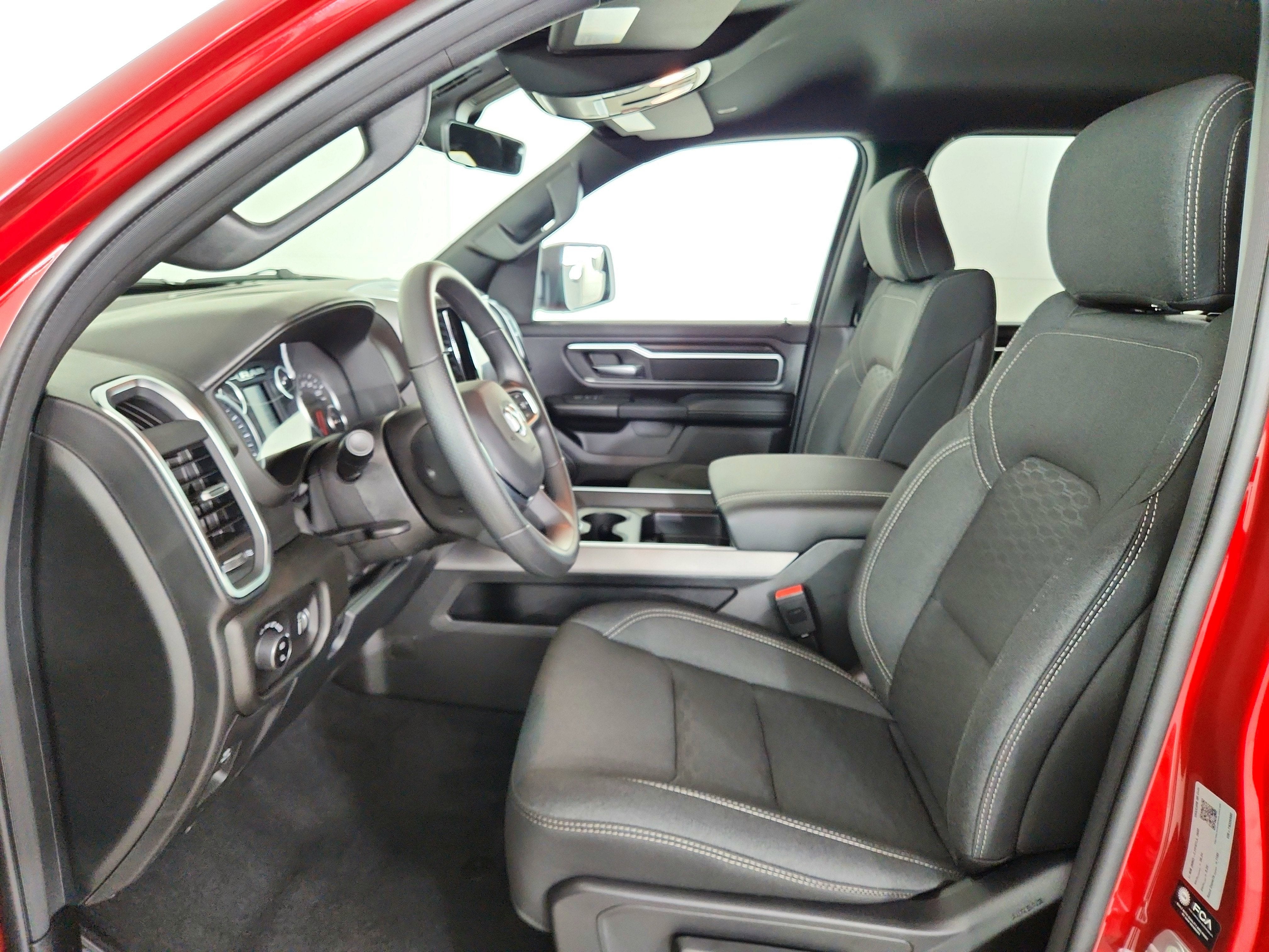 2026 RAM Ram 1500 RAM 1500 BIGHORN/LONESTAR CREW 4X4 (144.5 IN WB 5 FT 7 IN BOX)