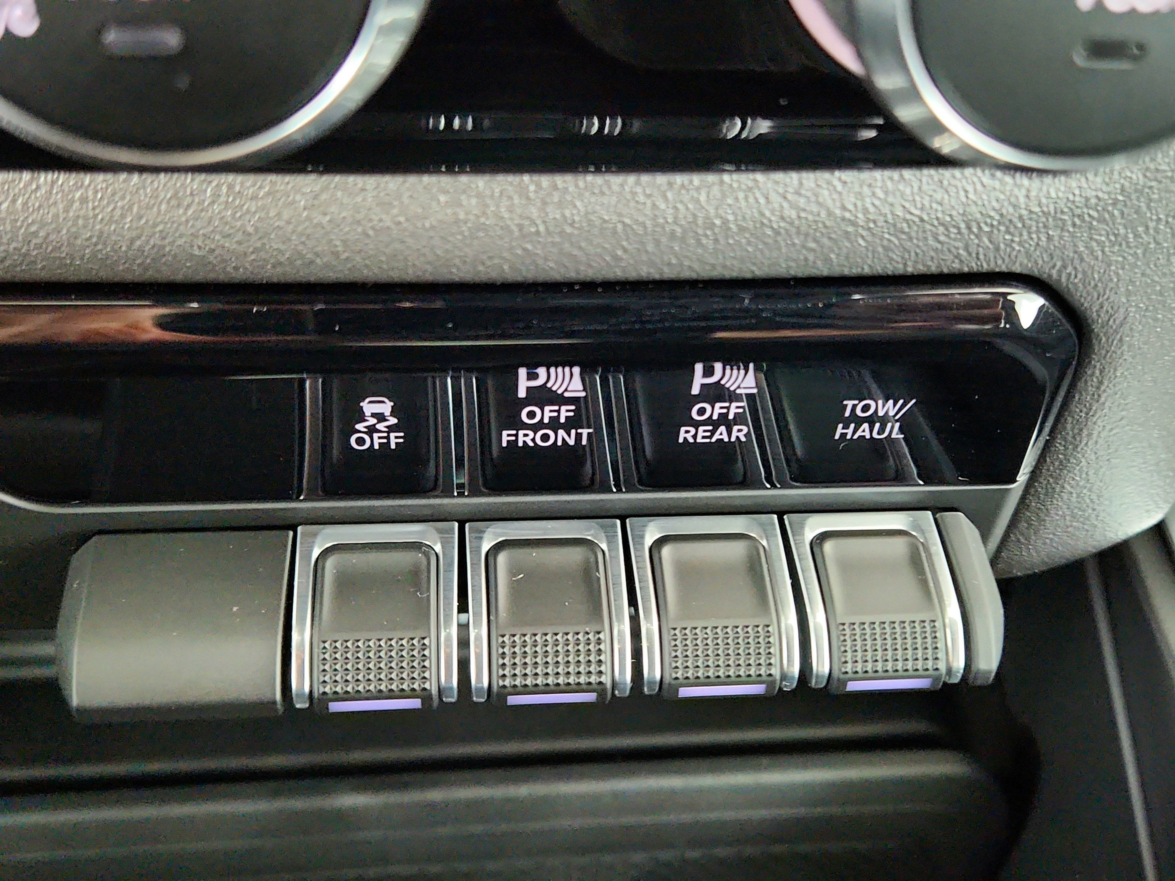 2026 RAM Ram 1500 RAM 1500 BIGHORN/LONESTAR CREW 4X4 (144.5 IN WB 5 FT 7 IN BOX)