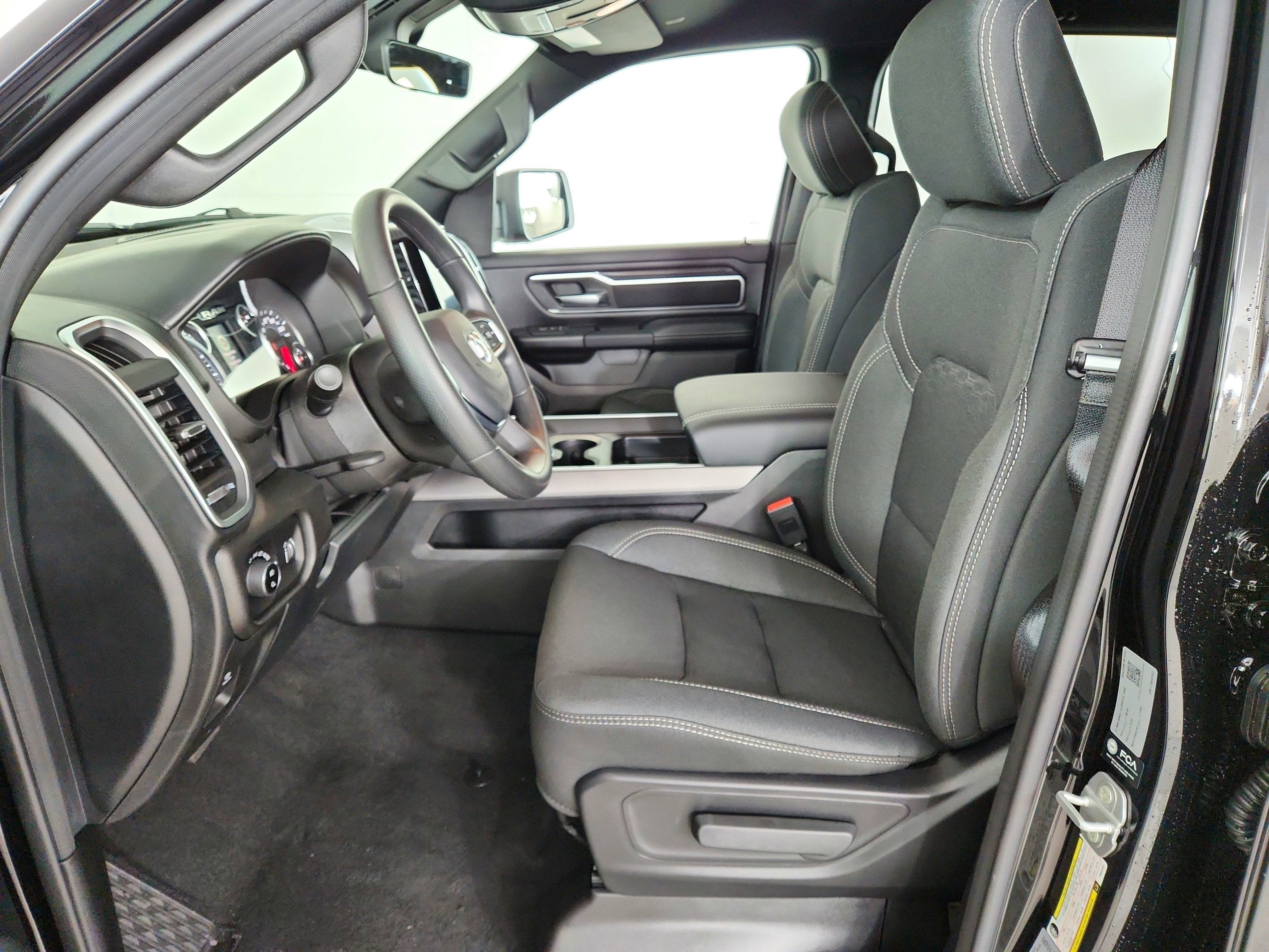 2026 RAM Ram 1500 RAM 1500 BIGHORN/LONESTAR CREW 4X4 (144.5 IN WB 5 FT 7 IN BOX)