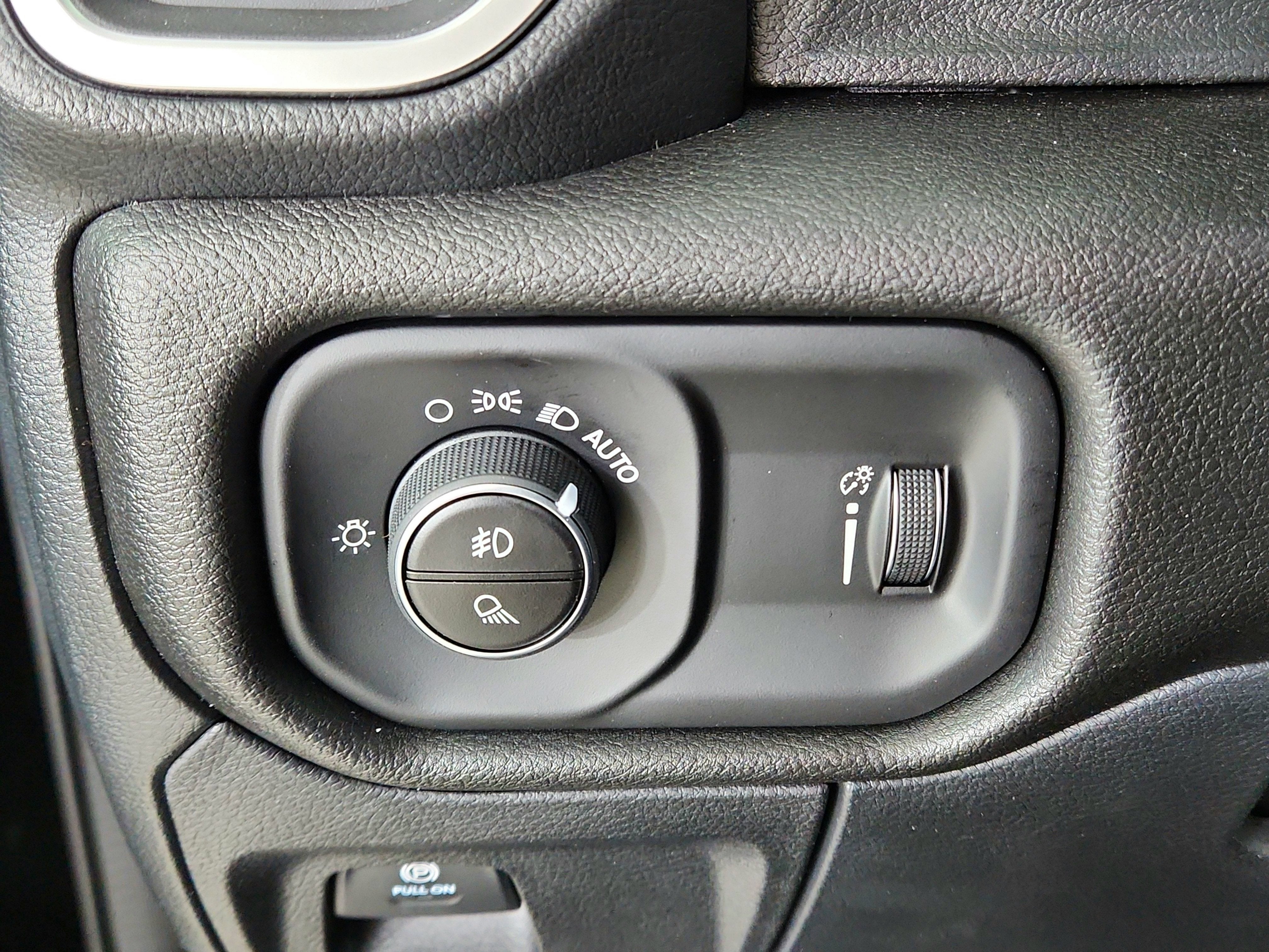 2026 RAM Ram 1500 RAM 1500 BIGHORN/LONESTAR CREW 4X4 (144.5 IN WB 5 FT 7 IN BOX)