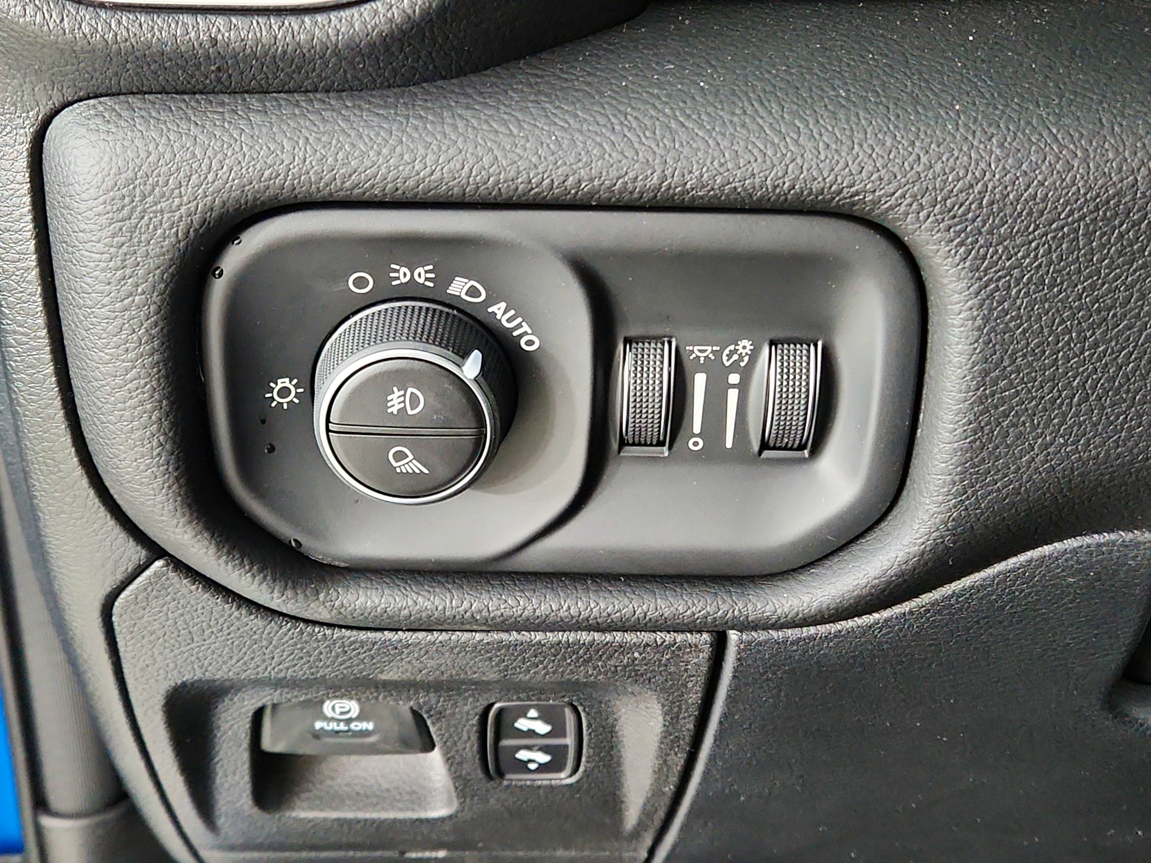 2026 RAM Ram 1500 RAM 1500 BIGHORN/LONESTAR CREW 4X4 (144.5 IN WB 5 FT 7 IN BOX)