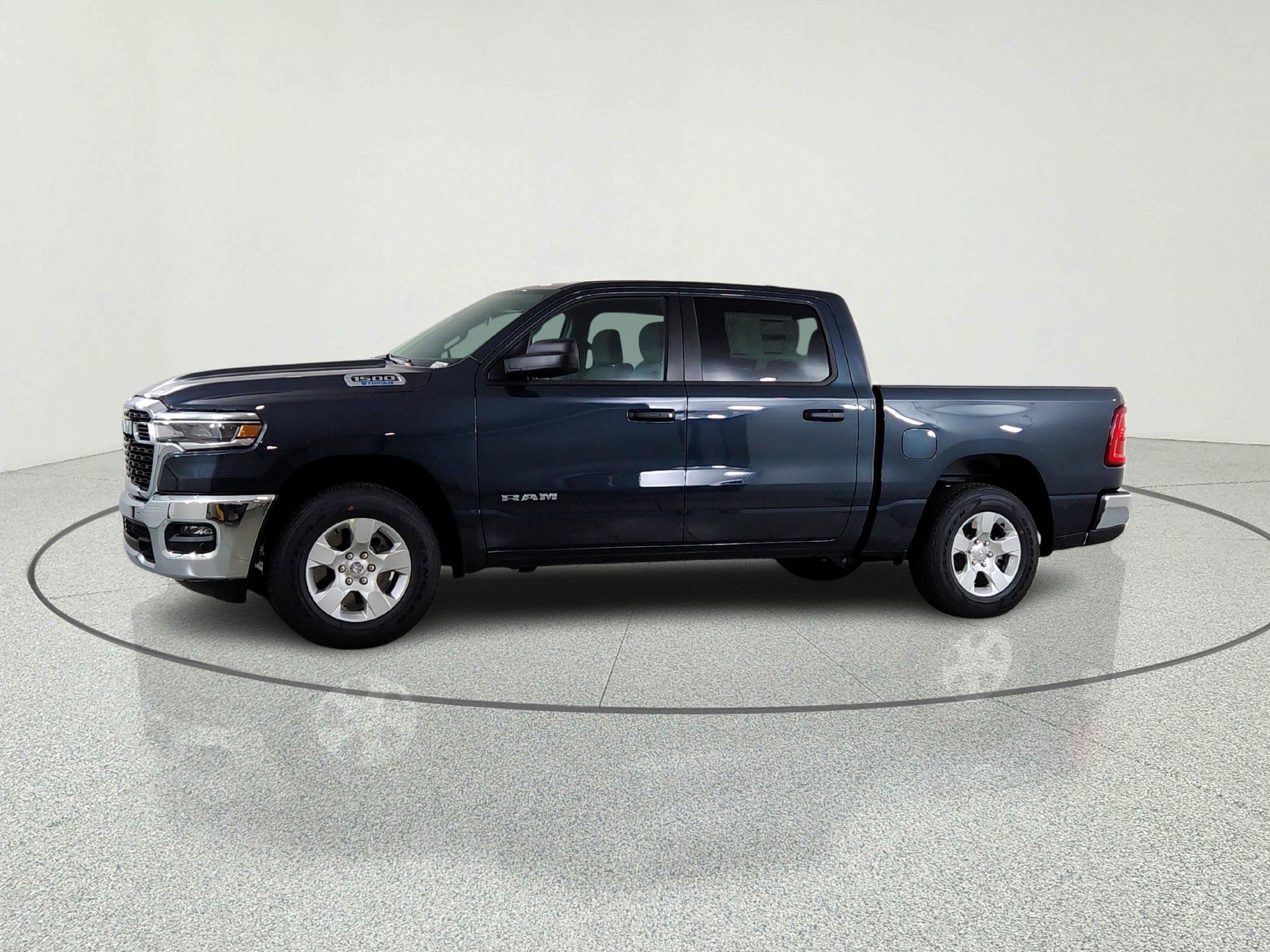 2026 RAM Ram 1500 RAM 1500 BIGHORN/LONESTAR CREW 4X4 (144.5 IN WB 5 FT 7 IN BOX)