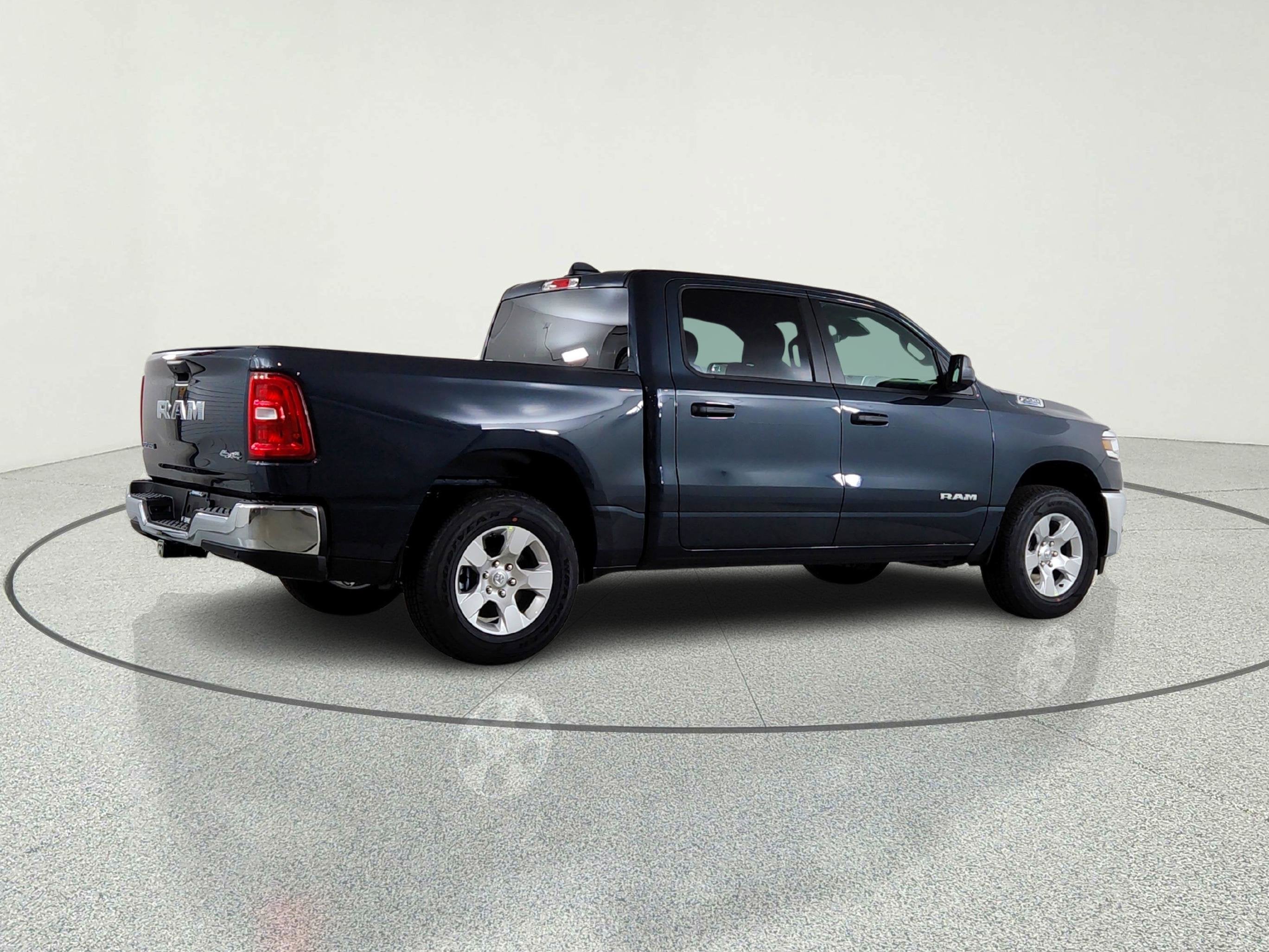 2026 RAM Ram 1500 RAM 1500 BIGHORN/LONESTAR CREW 4X4 (144.5 IN WB 5 FT 7 IN BOX)