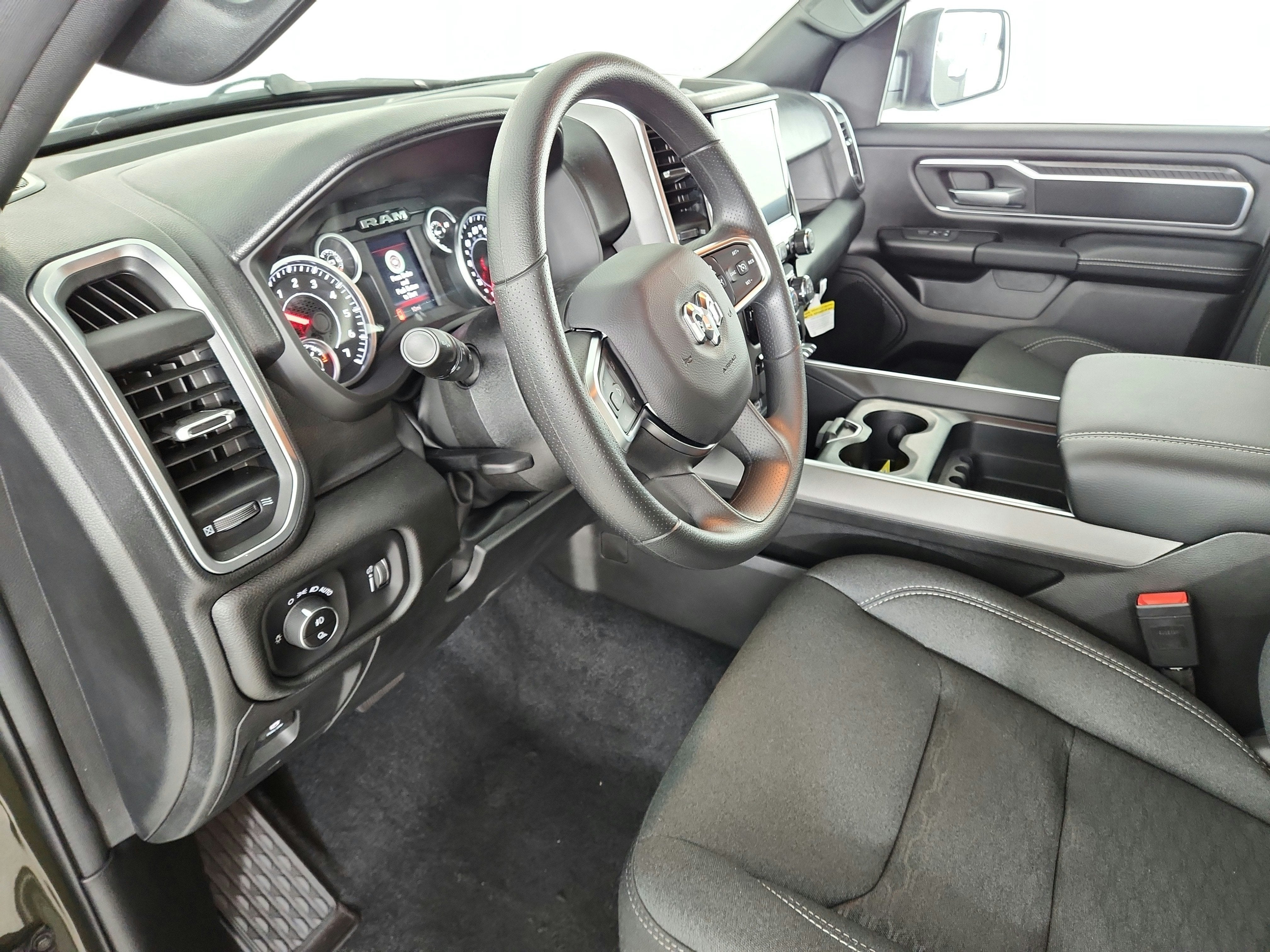 2026 RAM Ram 1500 Big Horn 4x4 Crew Cab 5'7" Box