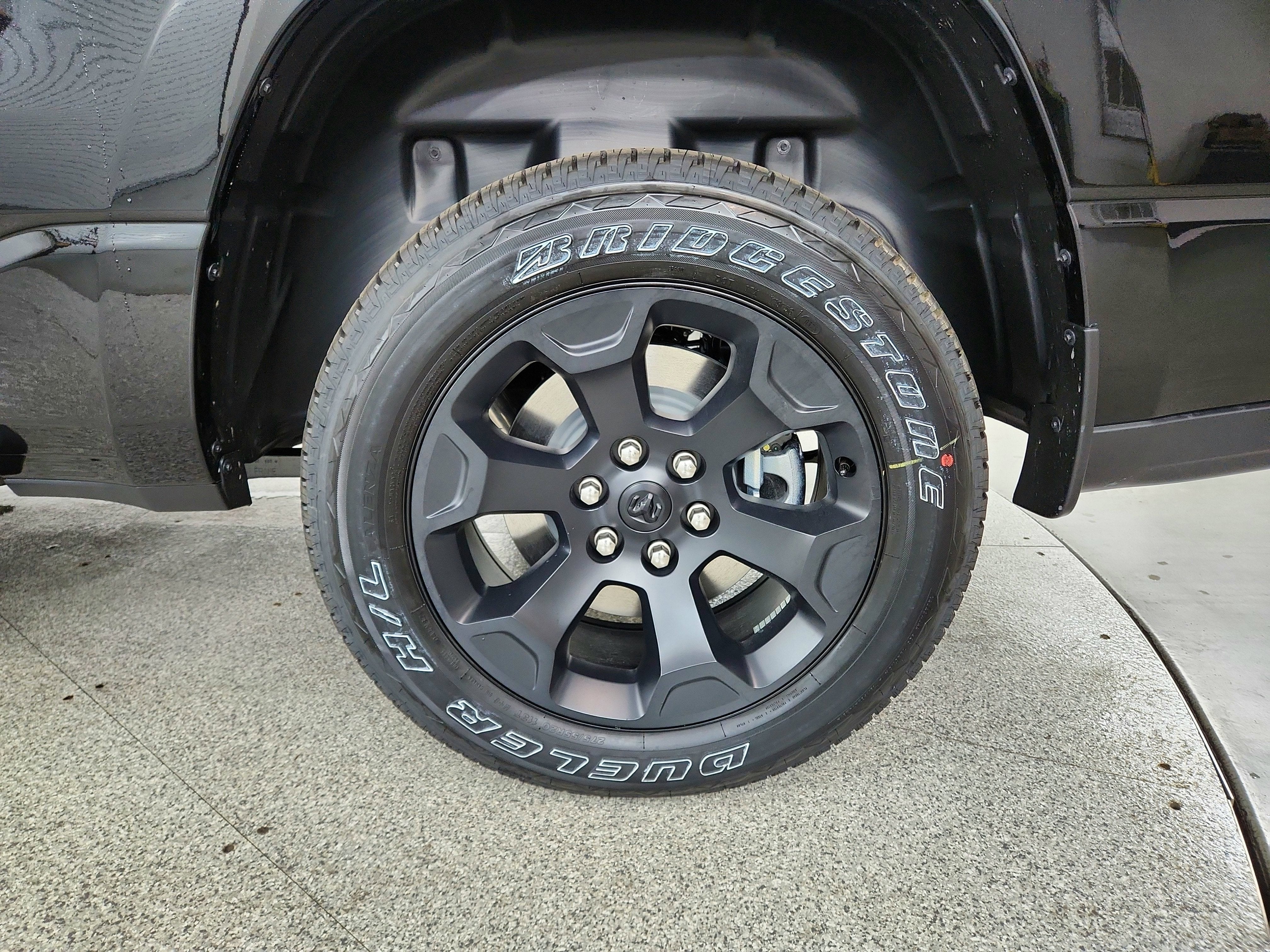2026 RAM Ram 1500 RAM 1500 TRADESMAN CREW CAB 4X4 (144.5 IN WB 5 FT 7 IN BOX)