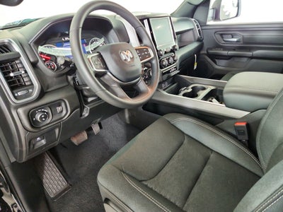2026 RAM Ram 1500 RAM 1500 TRADESMAN CREW CAB 4X4 (144.5 IN WB 5 FT 7 IN BOX)