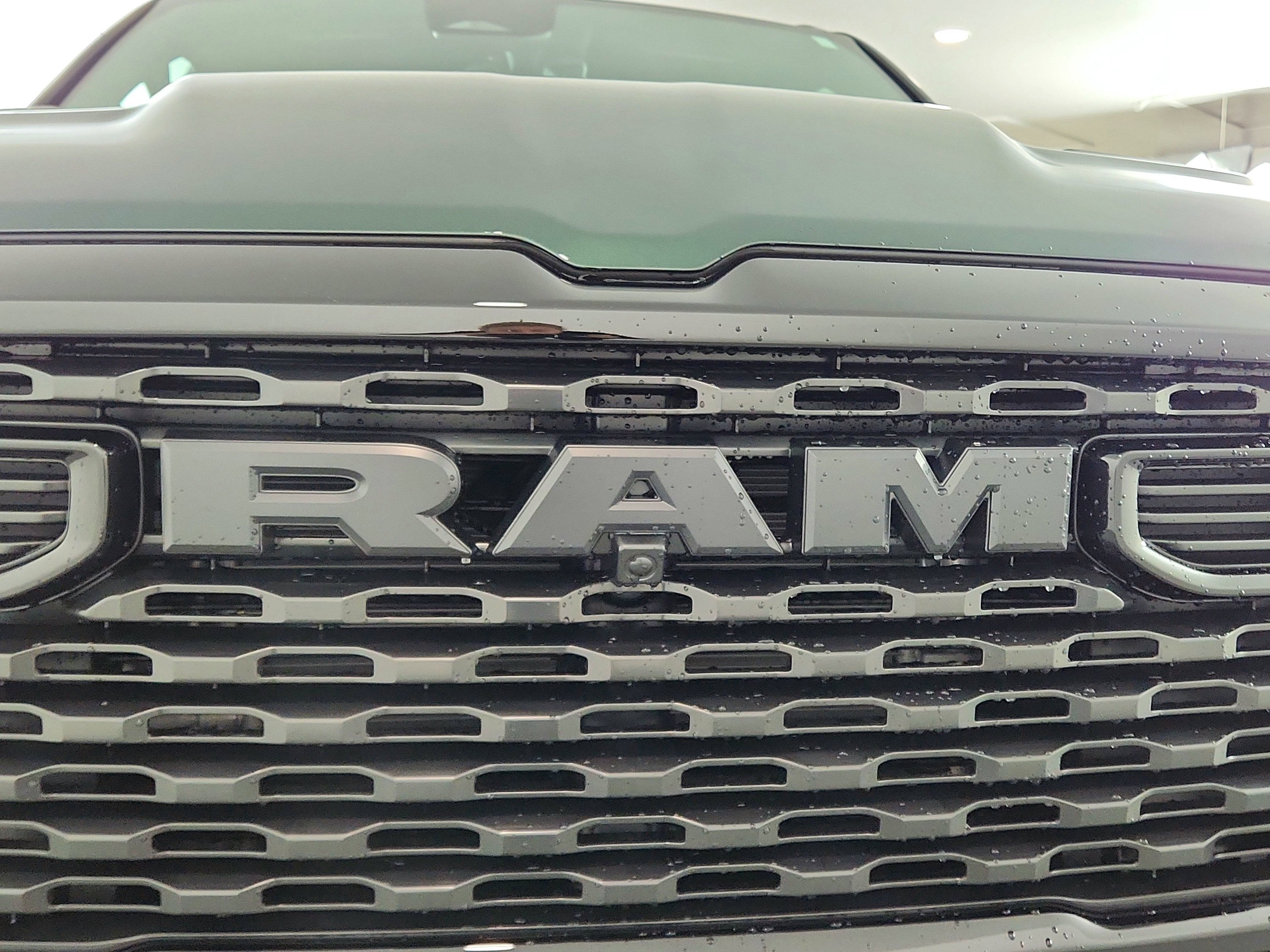 2026 RAM Ram 1500 RAM 1500 TRADESMAN CREW CAB 4X4 (144.5 IN WB 5 FT 7 IN BOX)