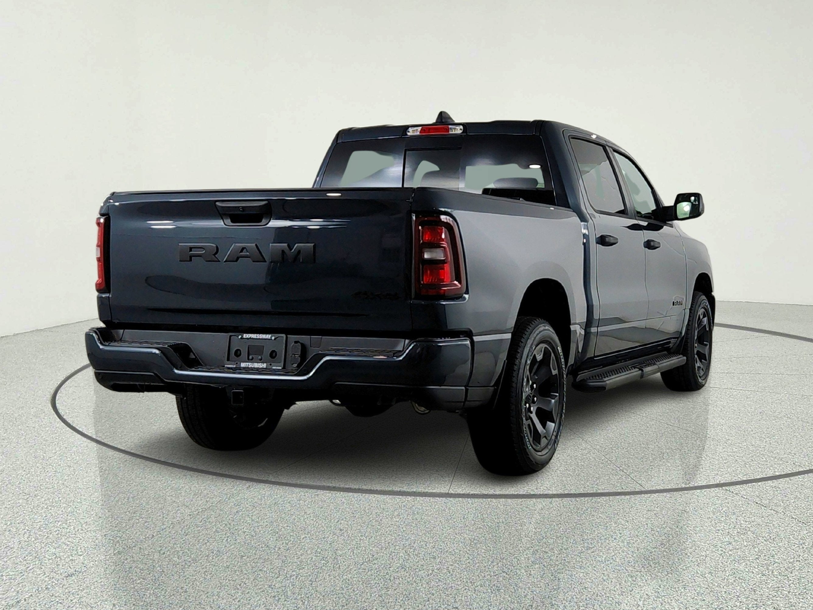 2026 RAM Ram 1500 RAM 1500 TRADESMAN CREW CAB 4X4 (144.5 IN WB 5 FT 7 IN BOX)