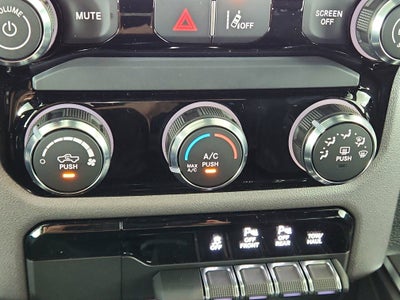 2026 RAM Ram 1500 RAM 1500 TRADESMAN CREW CAB 4X4 (144.5 IN WB 5 FT 7 IN BOX)