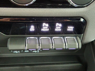 2026 RAM Ram 1500 RAM 1500 TRADESMAN CREW CAB 4X4 (144.5 IN WB 5 FT 7 IN BOX)