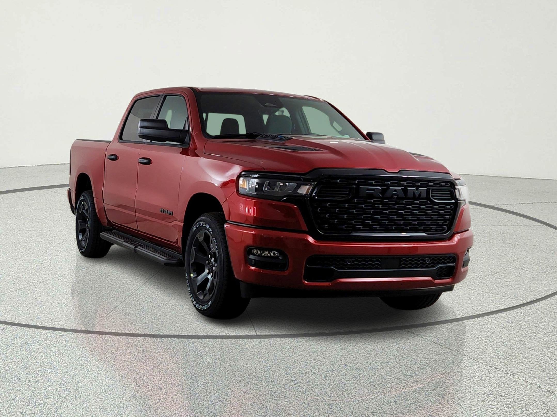 2026 RAM Ram 1500 RAM 1500 TRADESMAN CREW CAB 4X4 (144.5 IN WB 5 FT 7 IN BOX)