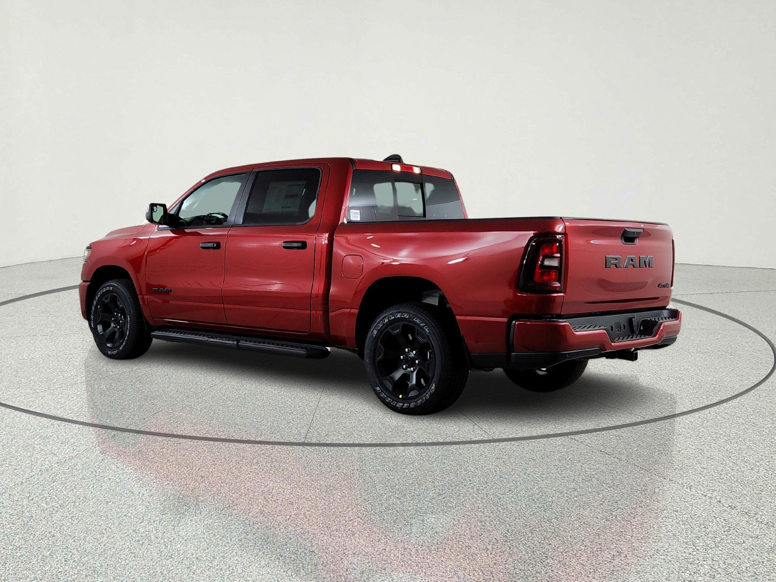 2026 RAM Ram 1500 RAM 1500 TRADESMAN CREW CAB 4X4 (144.5 IN WB 5 FT 7 IN BOX)