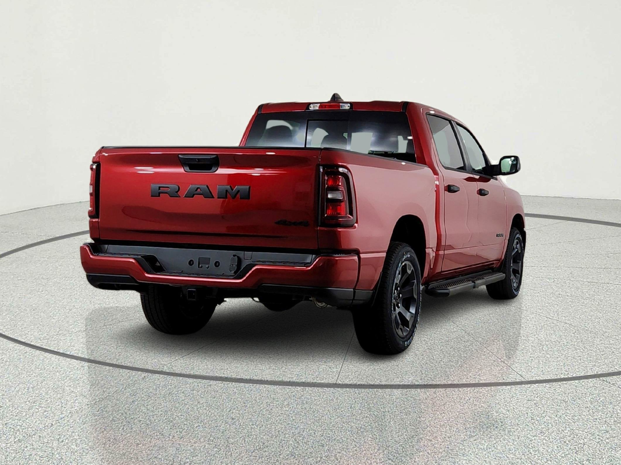 2026 RAM Ram 1500 RAM 1500 TRADESMAN CREW CAB 4X4 (144.5 IN WB 5 FT 7 IN BOX)