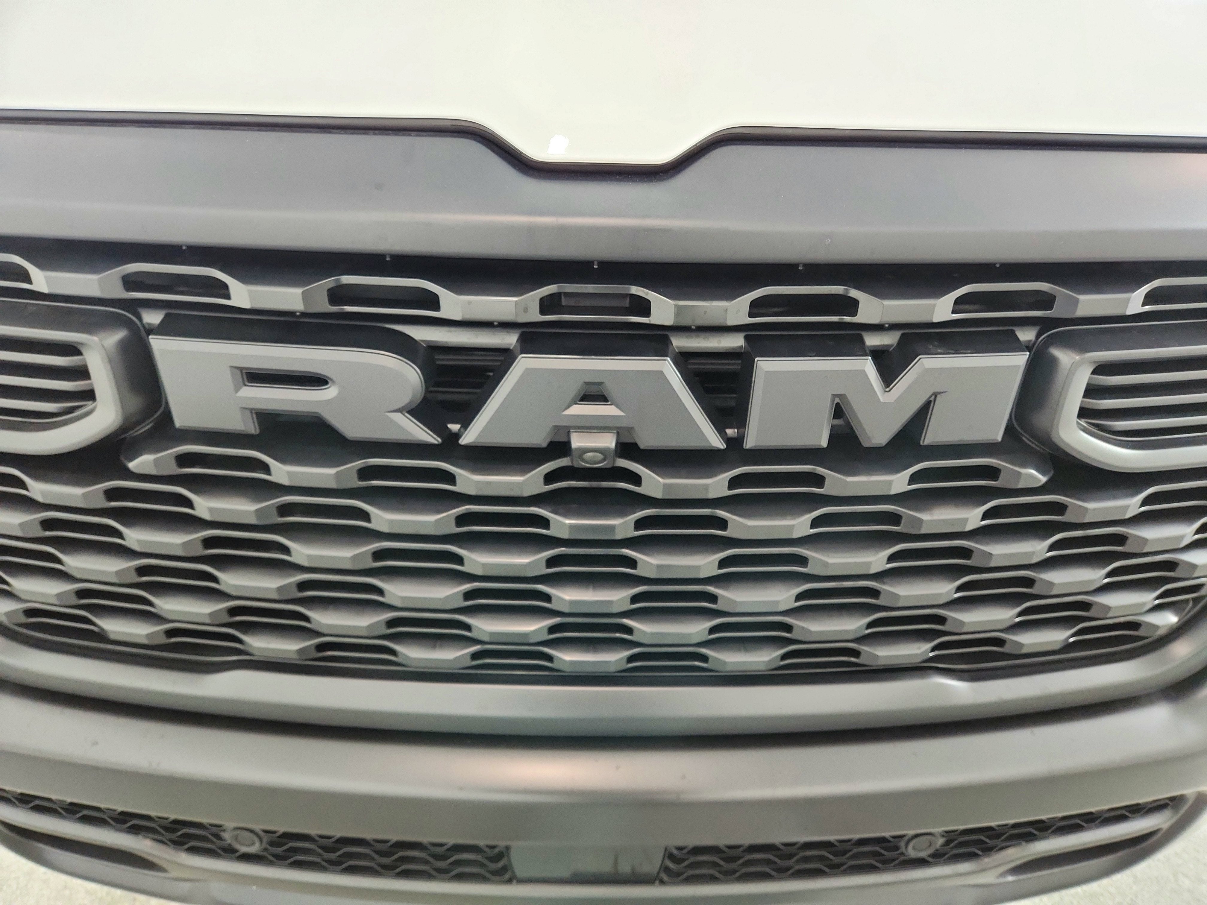 2026 RAM Ram 1500 RAM 1500 TRADESMAN QUAD CAB 4X2 (140 IN WB 6 FT 4 IN BOX)