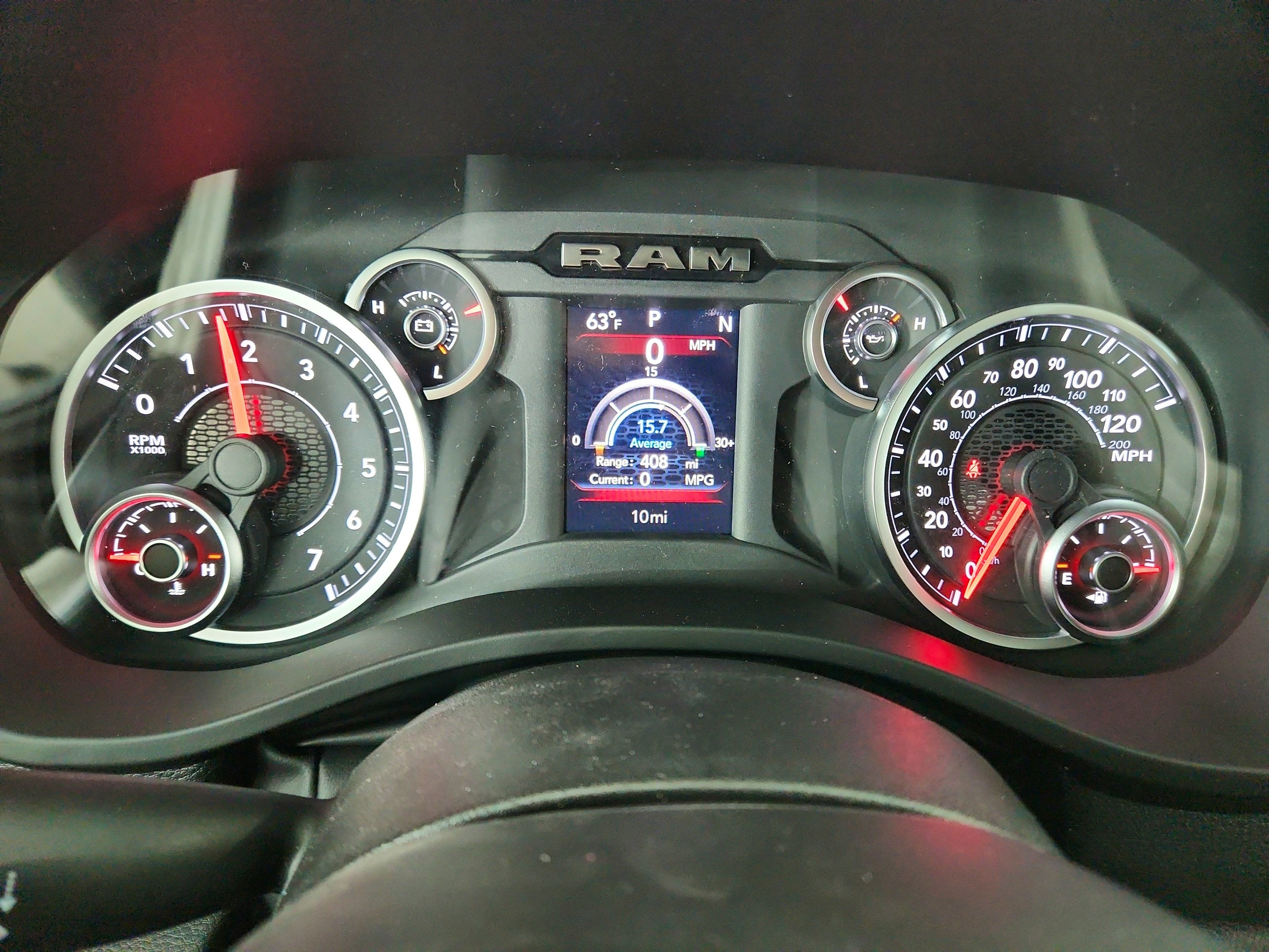 2026 RAM Ram 1500 RAM 1500 TRADESMAN QUAD CAB 4X2 (140 IN WB 6 FT 4 IN BOX)