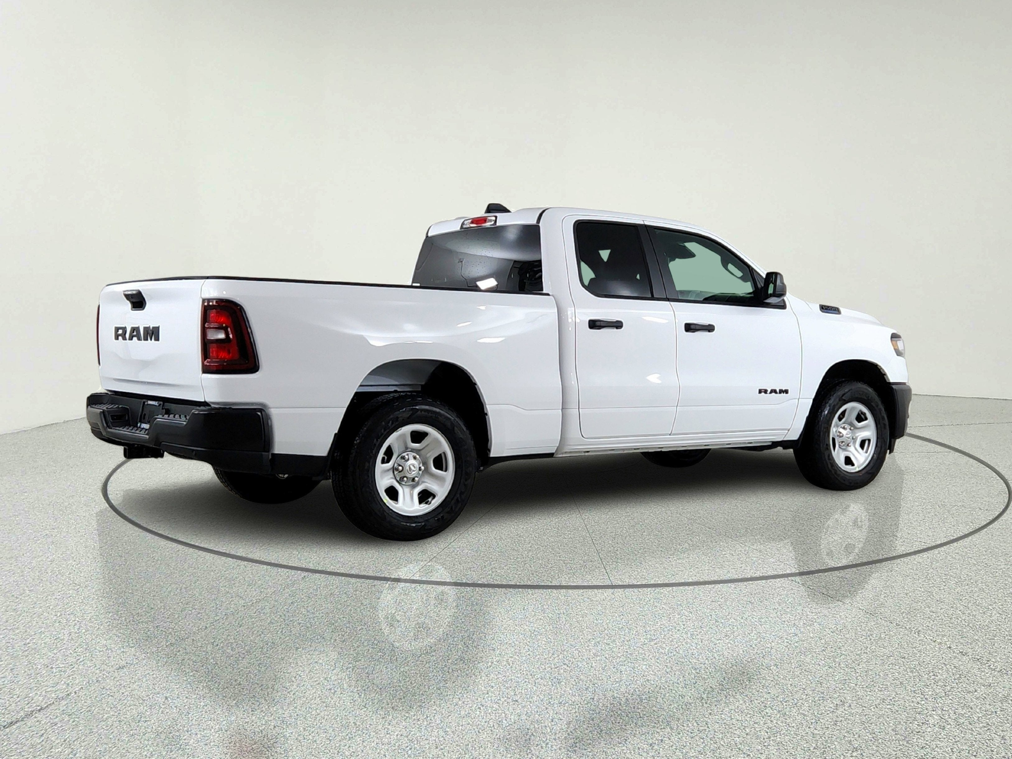 2026 RAM Ram 1500 RAM 1500 TRADESMAN QUAD CAB 4X2 (140 IN WB 6 FT 4 IN BOX)