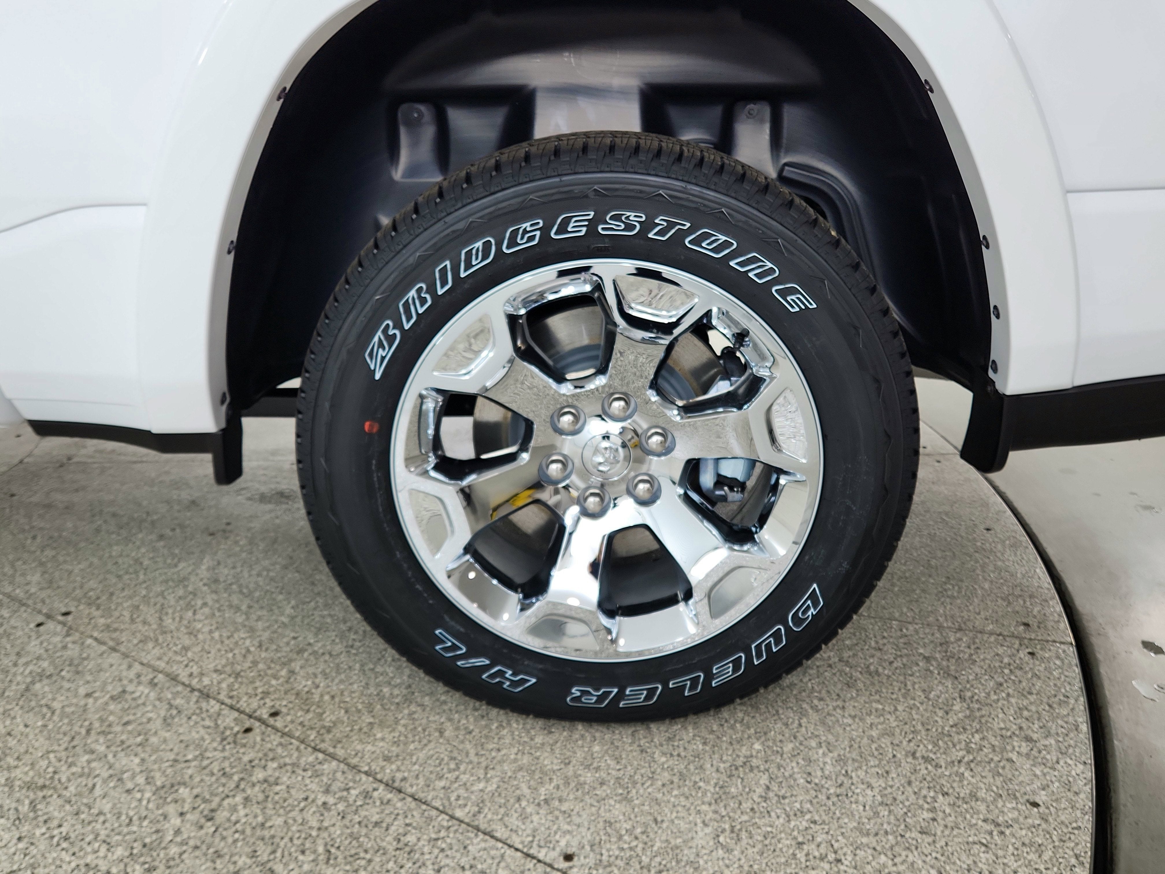 2026 RAM Ram 1500 RAM 1500 BIGHORN/LONESTAR CREW 4X4 (144.5 IN WB 5 FT 7 IN BOX)