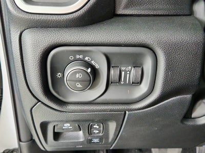 2026 RAM Ram 1500 RAM 1500 BIGHORN/LONESTAR CREW 4X4 (144.5 IN WB 5 FT 7 IN BOX)