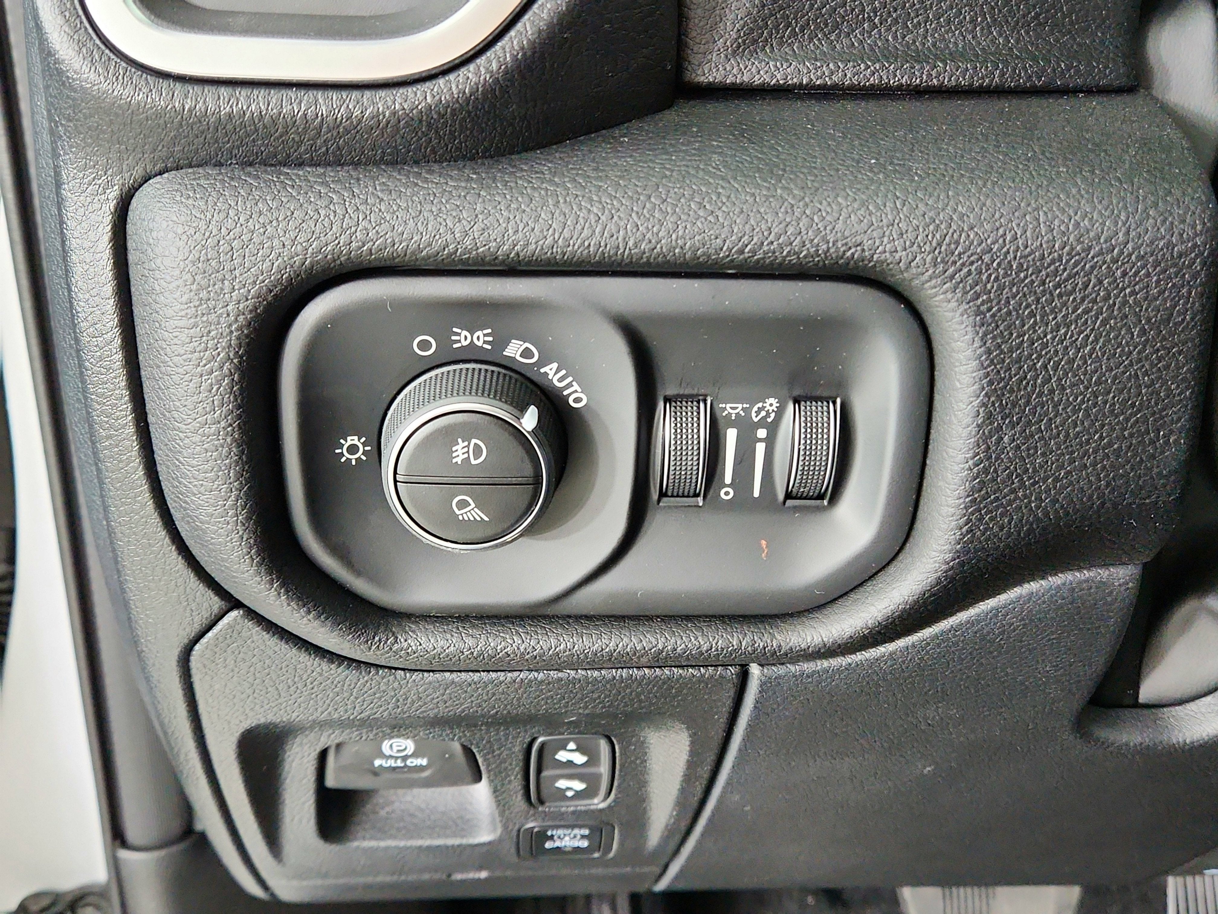 2026 RAM Ram 1500 RAM 1500 BIGHORN/LONESTAR CREW 4X4 (144.5 IN WB 5 FT 7 IN BOX)