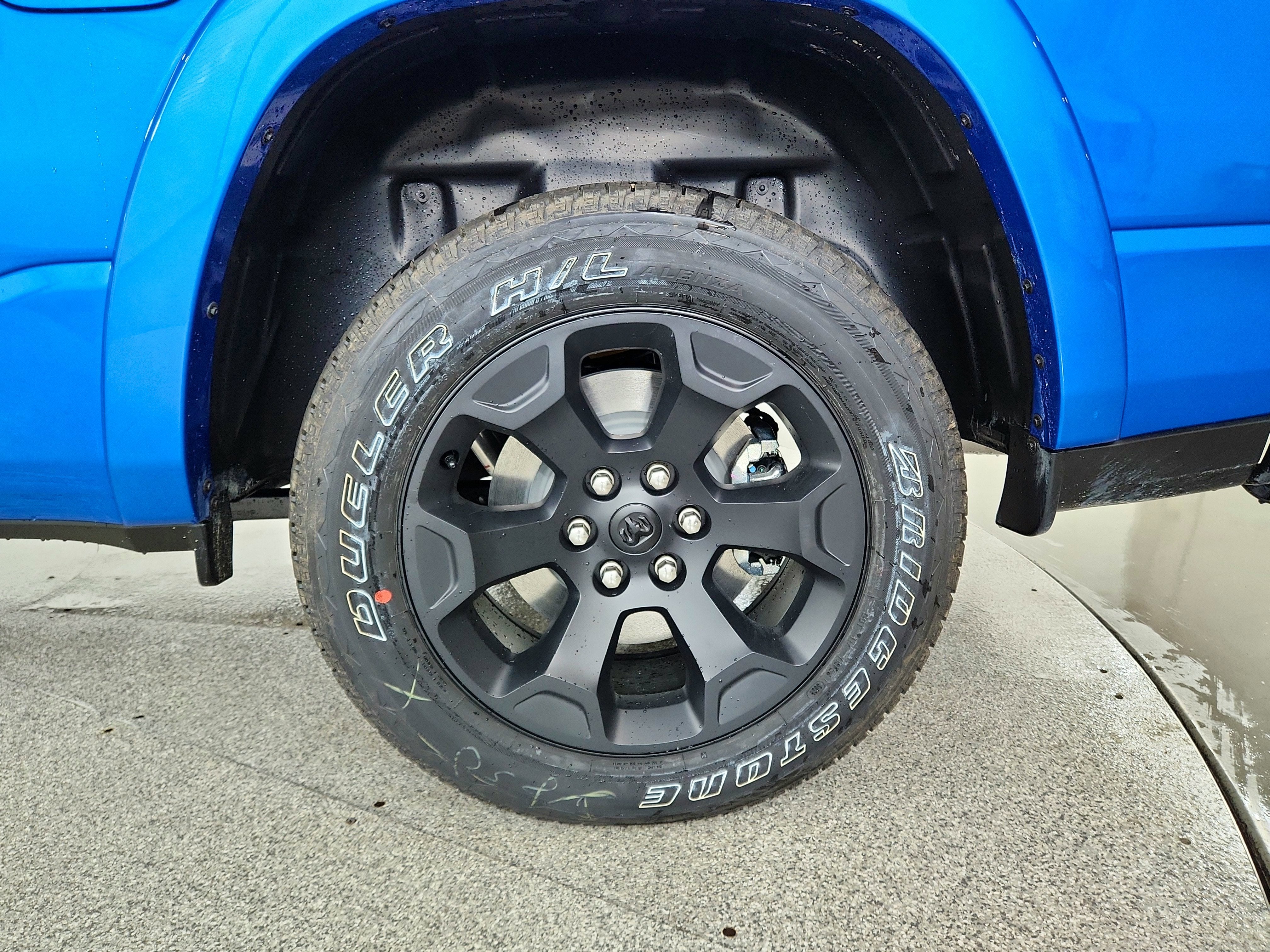 2026 RAM Ram 1500 RAM 1500 BIGHORN/LONESTAR CREW 4X4 (144.5 IN WB 5 FT 7 IN BOX)