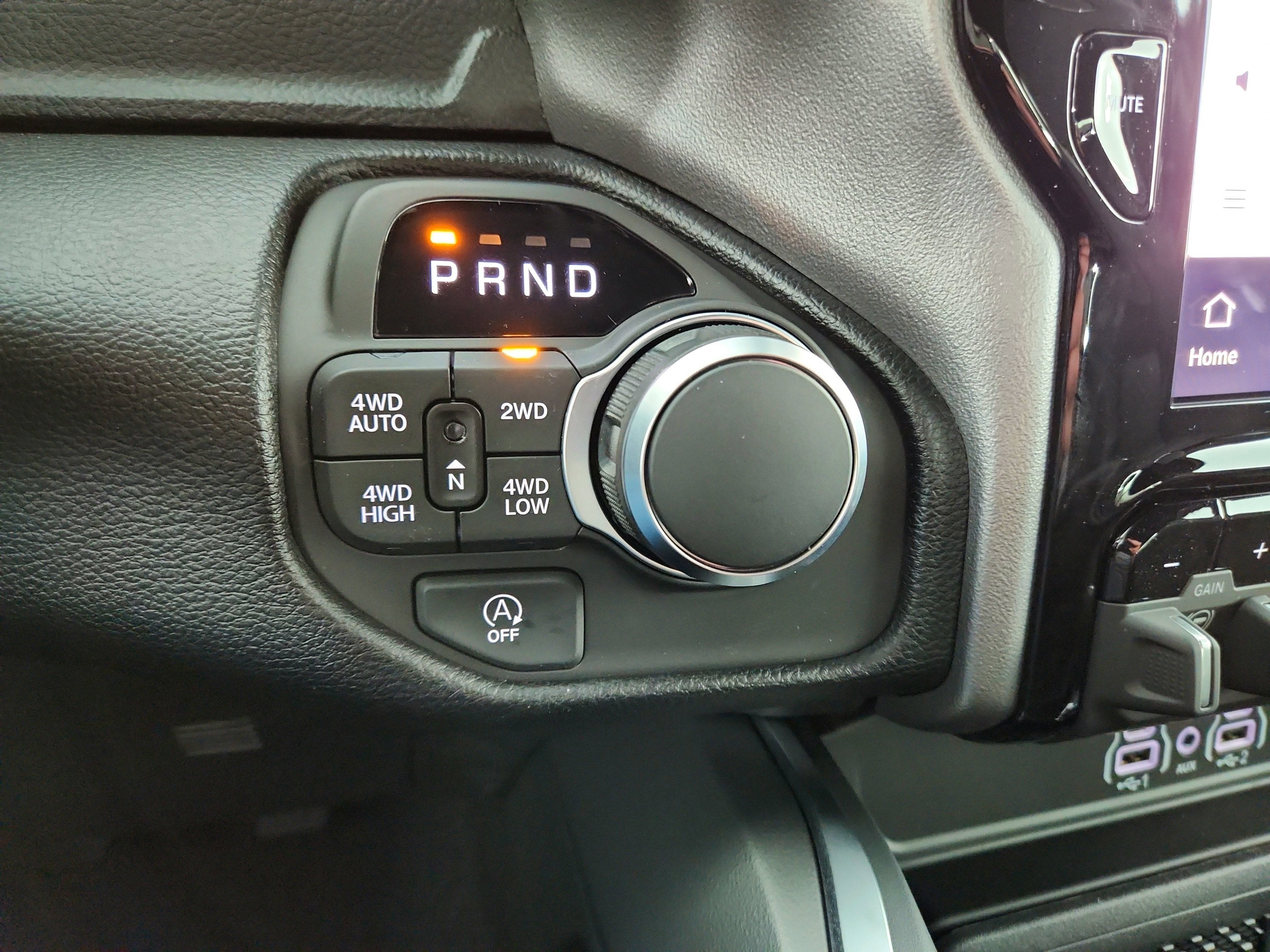 2026 RAM Ram 1500 RAM 1500 BIGHORN/LONESTAR CREW 4X4 (144.5 IN WB 5 FT 7 IN BOX)