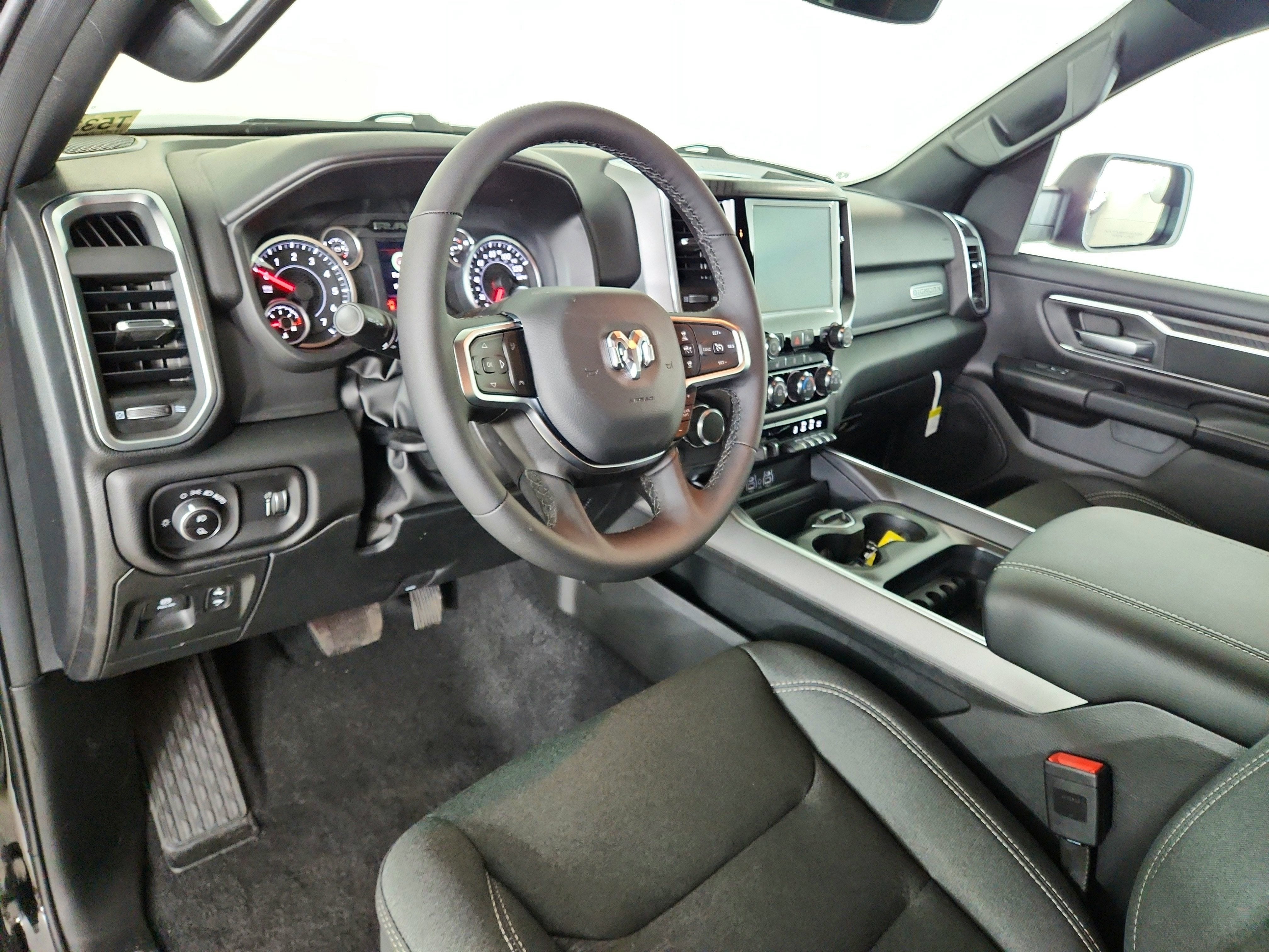 2026 RAM Ram 1500 RAM 1500 BIGHORN/LONESTAR CREW 4X4 (144.5 IN WB 5 FT 7 IN BOX)