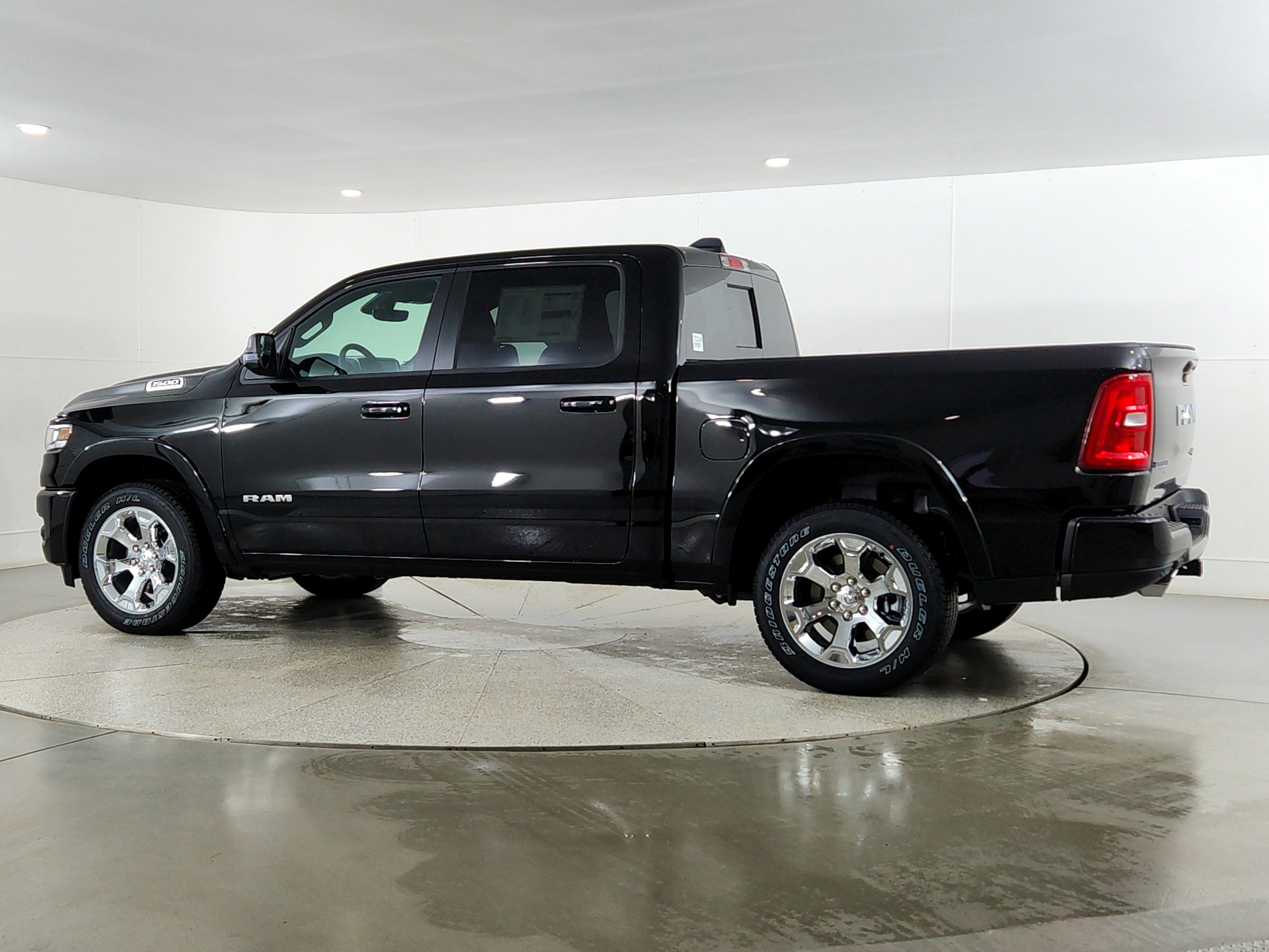 2026 RAM Ram 1500 RAM 1500 BIGHORN/LONESTAR CREW 4X4 (144.5 IN WB 5 FT 7 IN BOX)