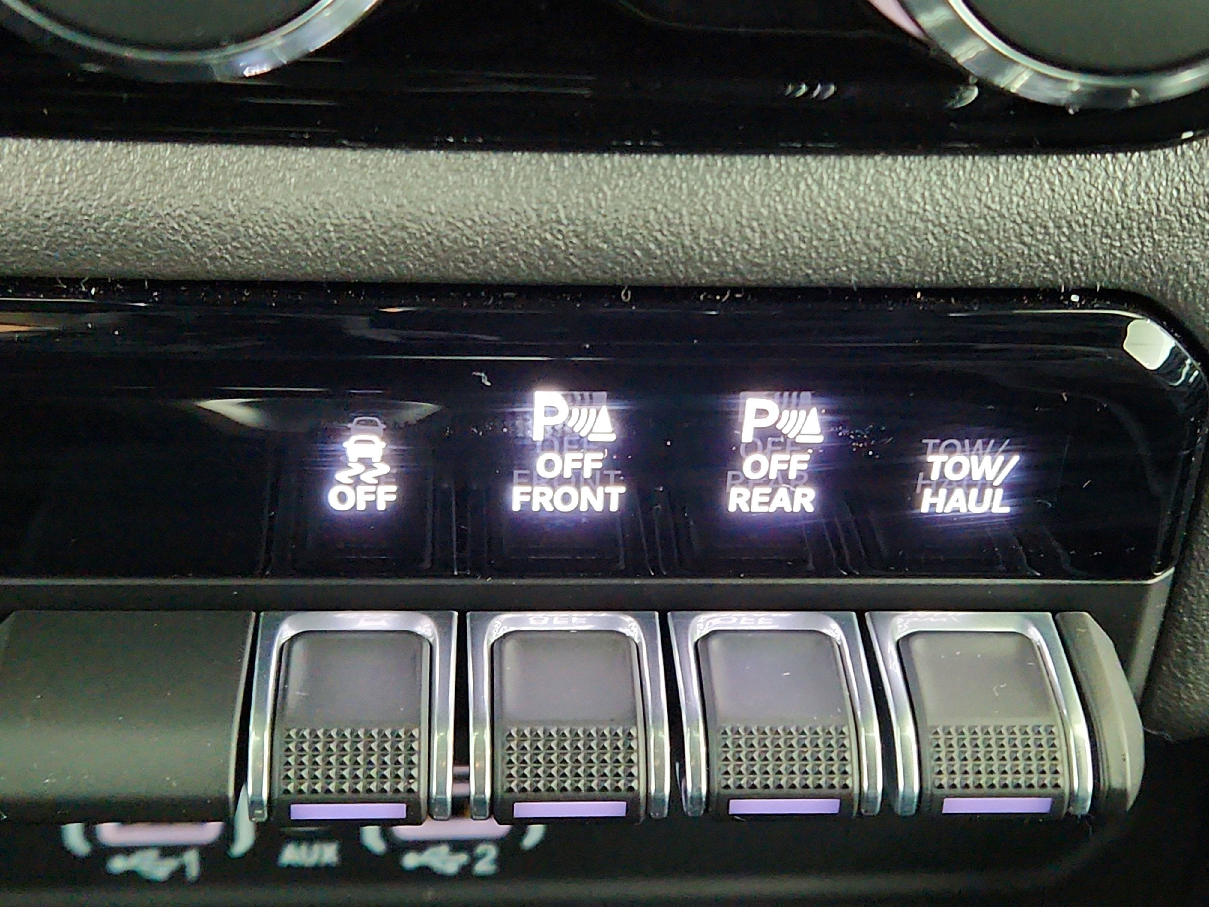 2026 RAM Ram 1500 RAM 1500 BIGHORN/LONESTAR CREW 4X4 (144.5 IN WB 5 FT 7 IN BOX)