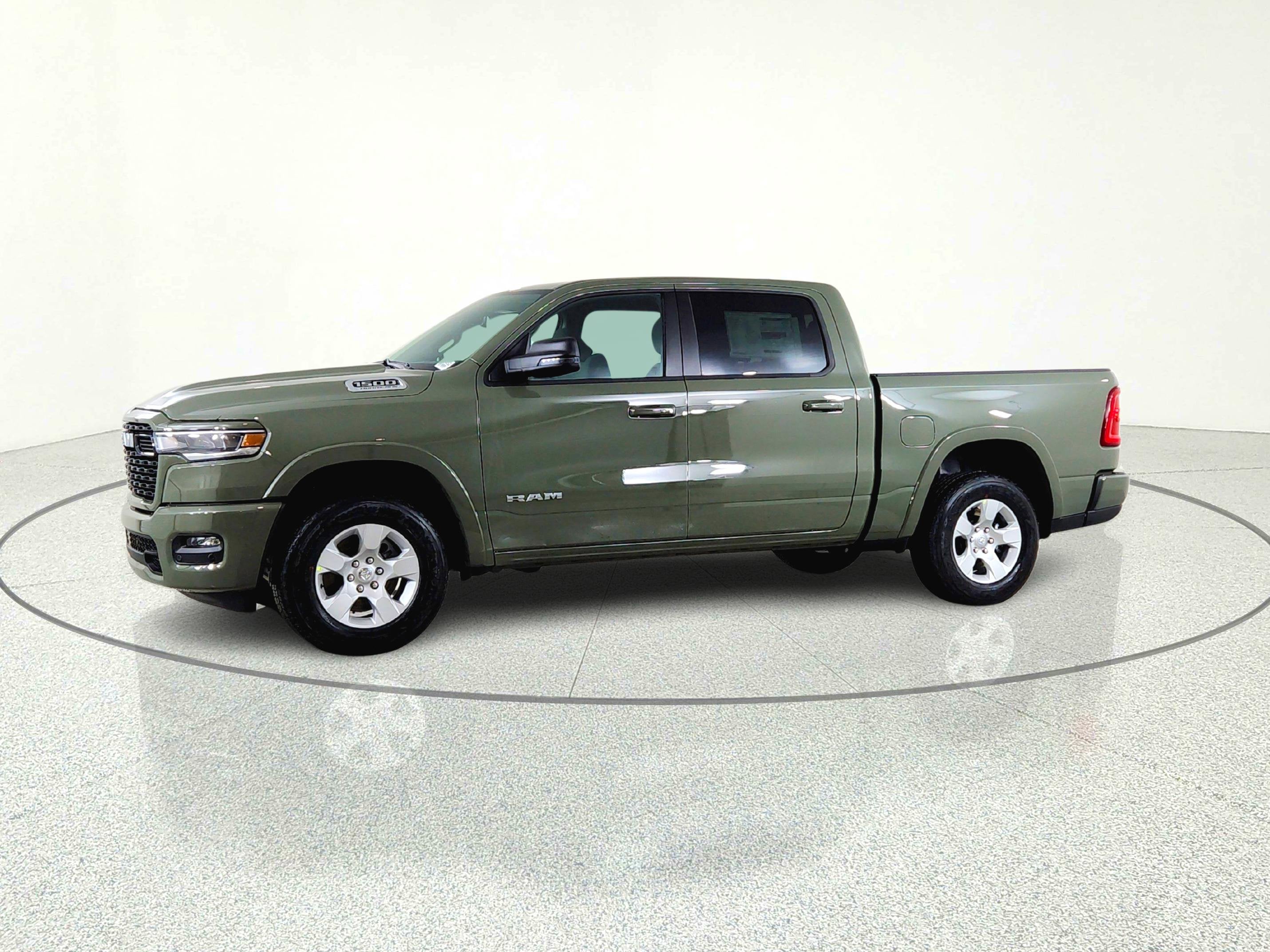 2026 RAM Ram 1500 RAM 1500 BIGHORN/LONESTAR CREW 4X4 (144.5 IN WB 5 FT 7 IN BOX)