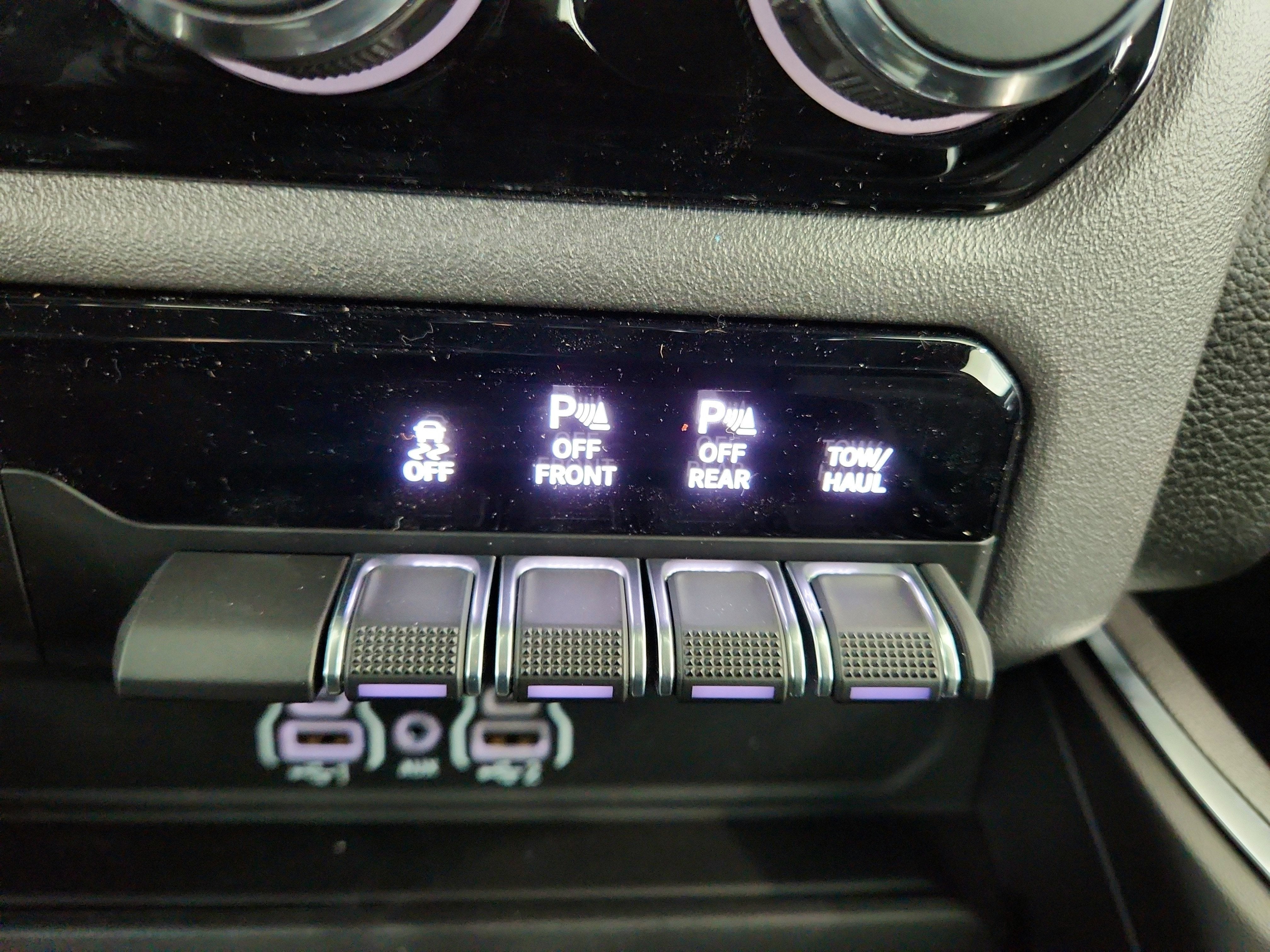 2026 RAM Ram 1500 RAM 1500 BIGHORN/LONESTAR CREW 4X4 (144.5 IN WB 5 FT 7 IN BOX)