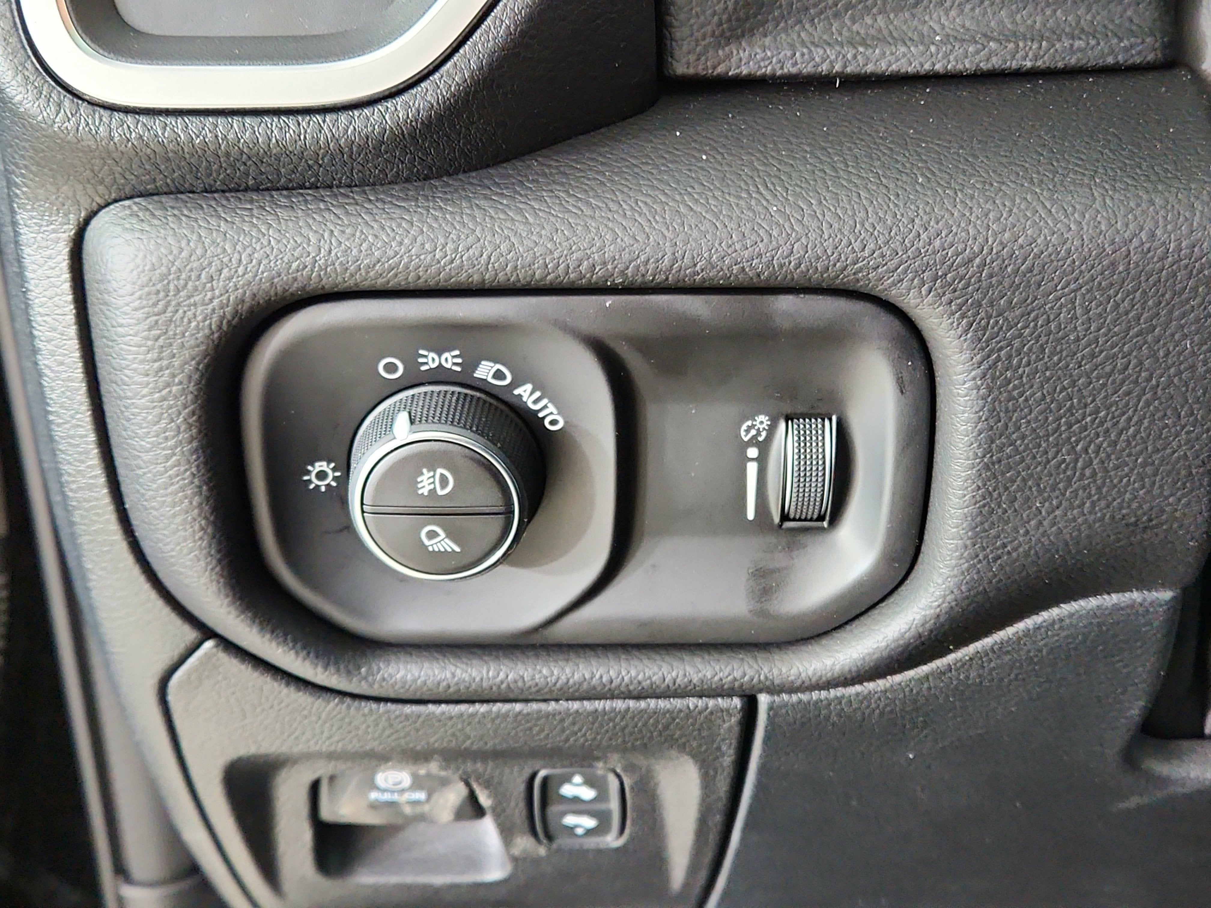 2026 RAM Ram 1500 RAM 1500 BIGHORN/LONESTAR CREW 4X4 (144.5 IN WB 5 FT 7 IN BOX)