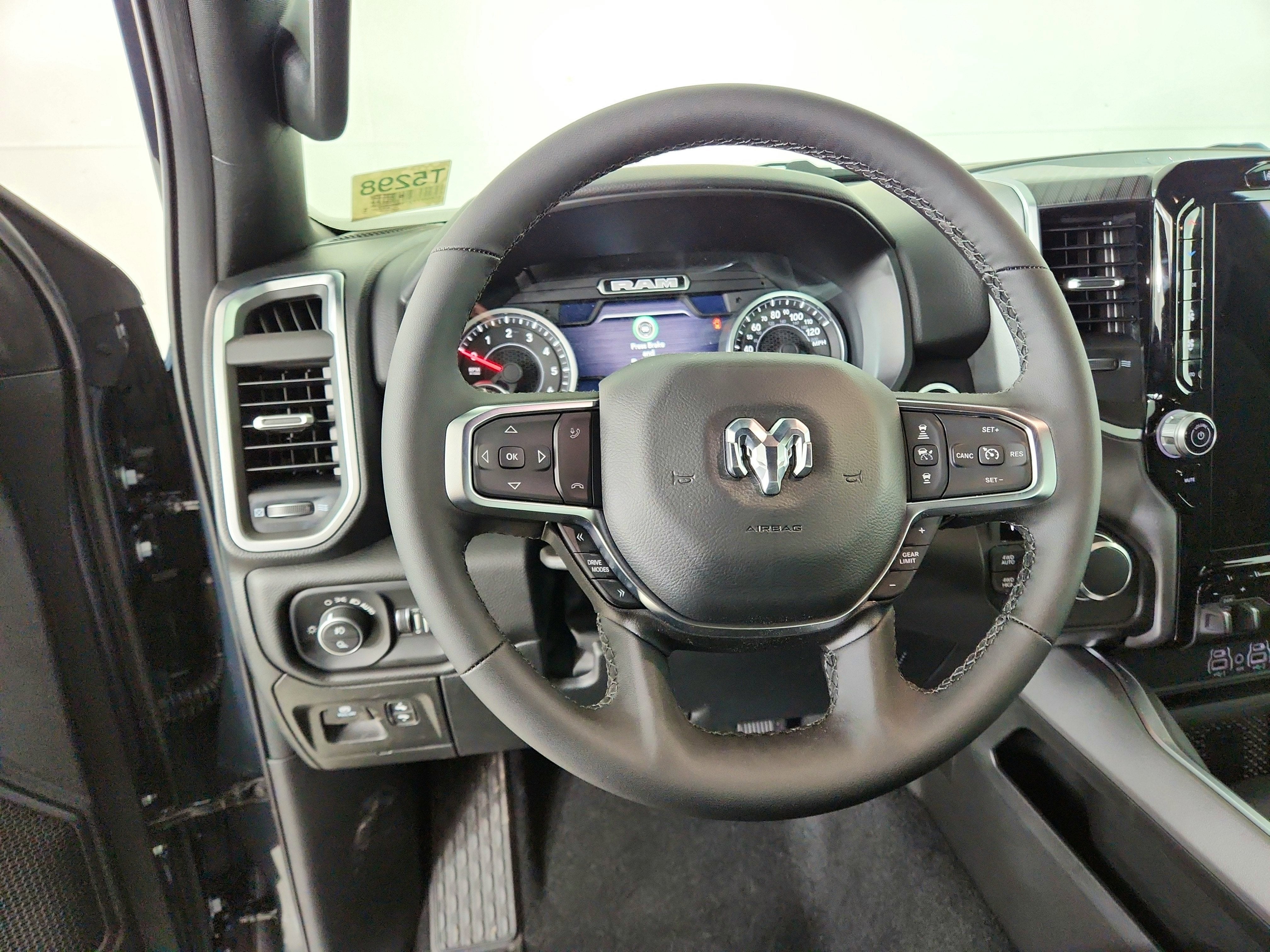 2026 RAM Ram 1500 RAM 1500 BIGHORN/LONESTAR CREW 4X4 (144.5 IN WB 5 FT 7 IN BOX)