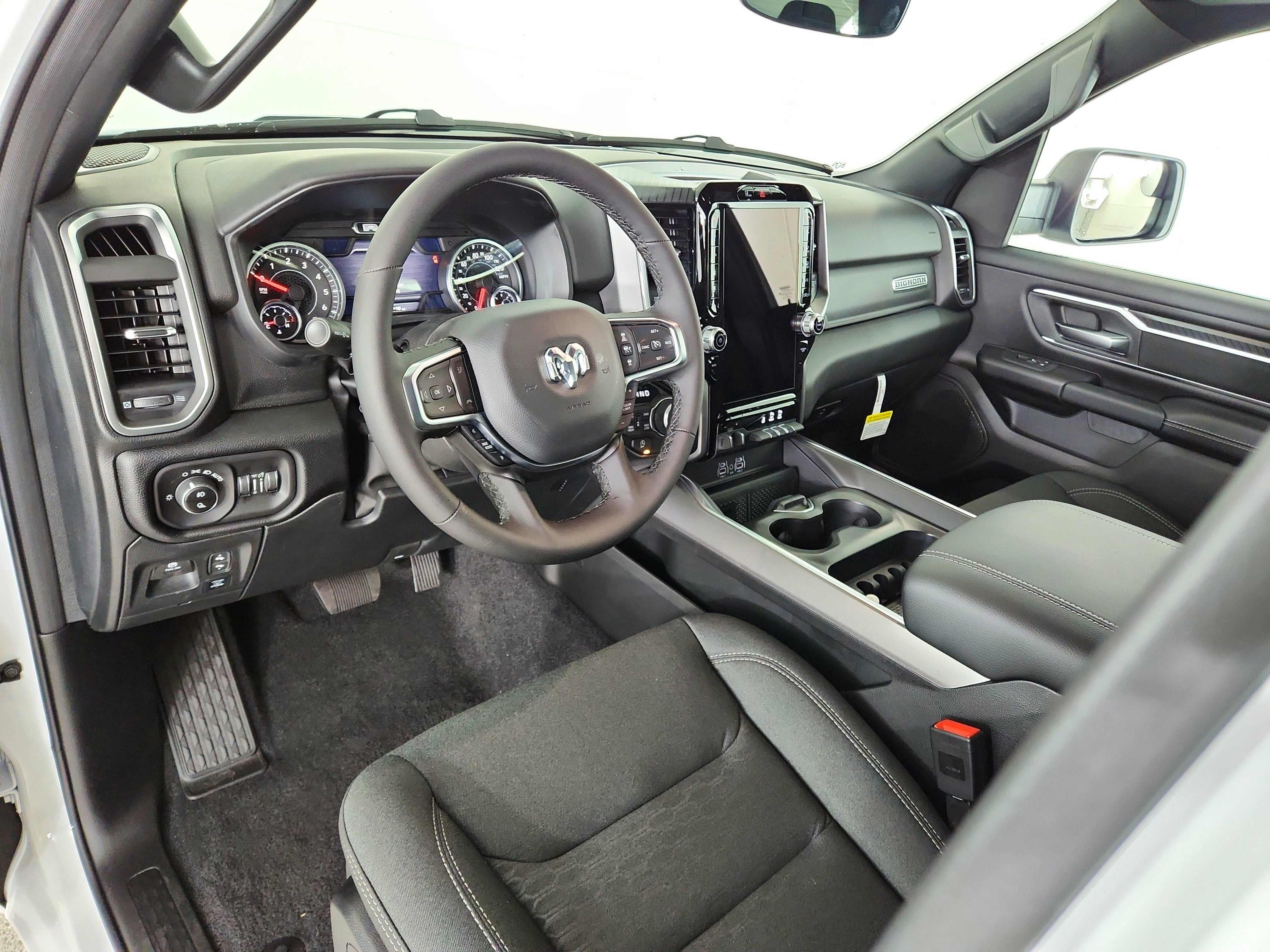 2026 RAM Ram 1500 RAM 1500 BIGHORN/LONESTAR CREW 4X4 (144.5 IN WB 5 FT 7 IN BOX)