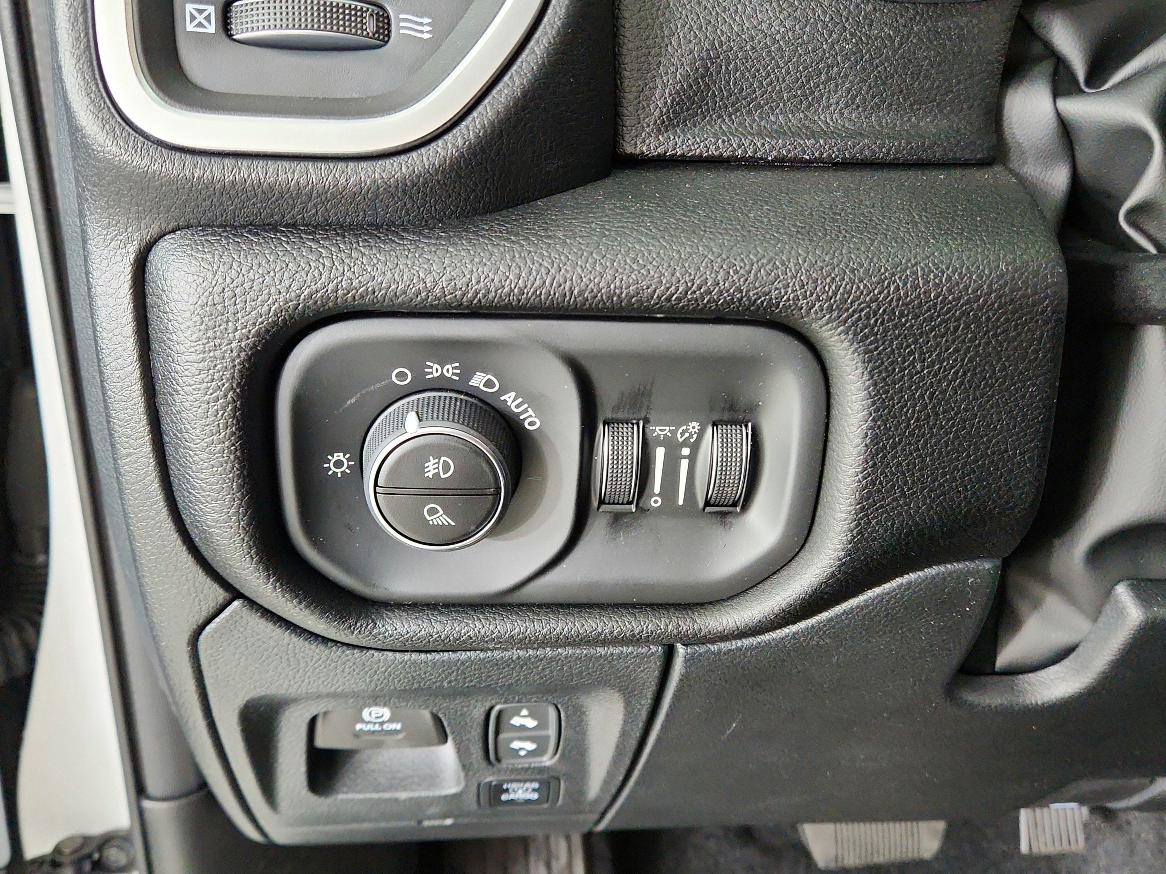 2026 RAM Ram 1500 RAM 1500 BIGHORN/LONESTAR CREW 4X4 (144.5 IN WB 5 FT 7 IN BOX)