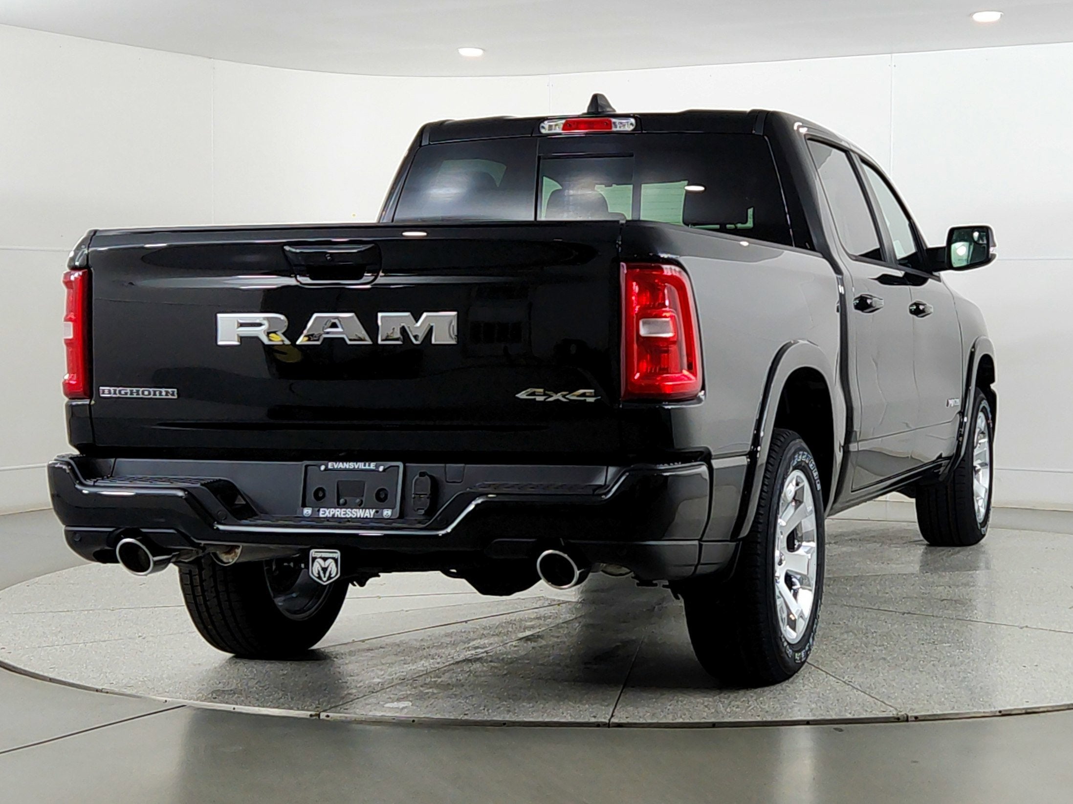 2026 RAM Ram 1500 RAM 1500 BIGHORN/LONESTAR CREW 4X4 (144.5 IN WB 5 FT 7 IN BOX)