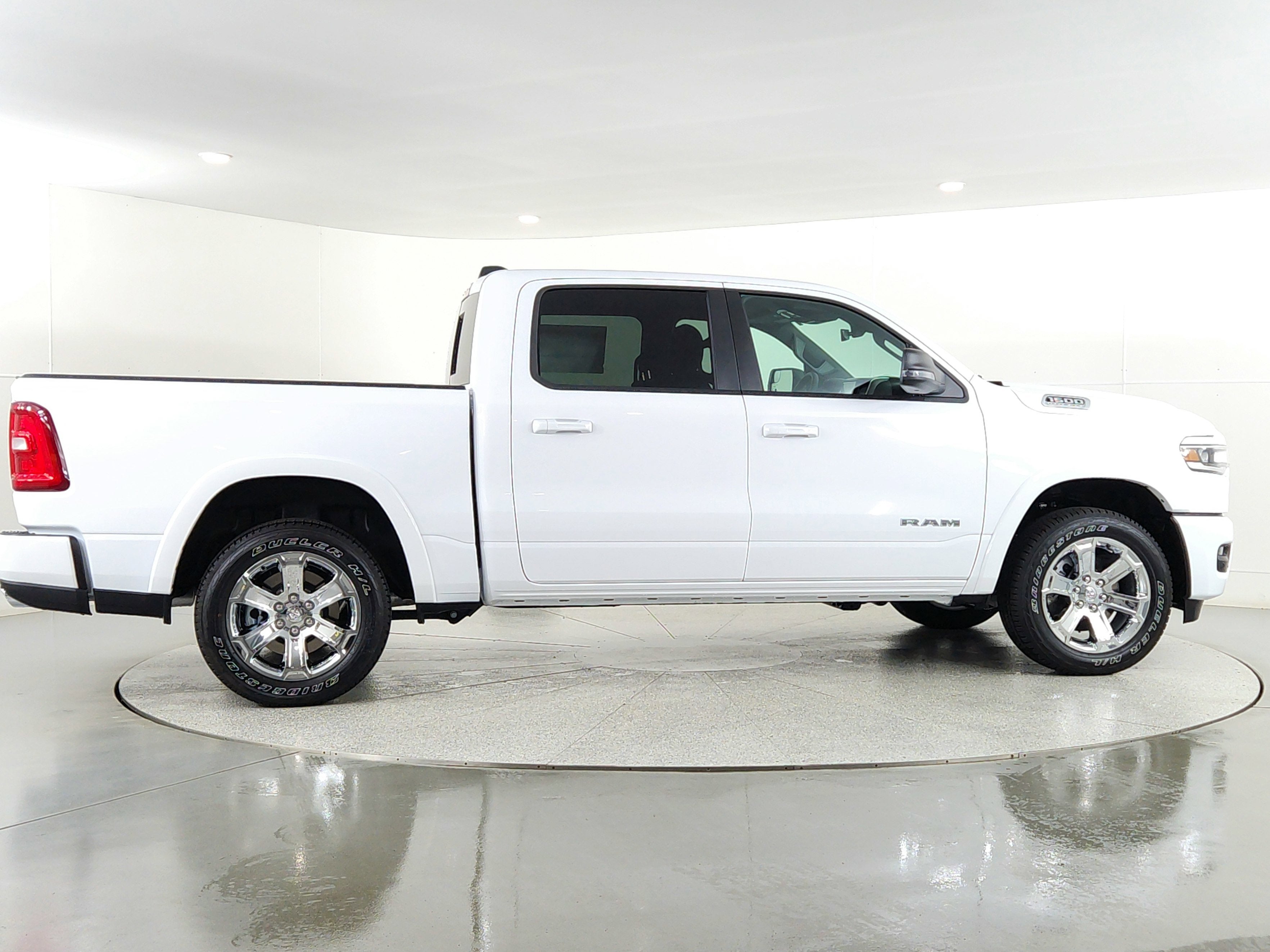 2026 RAM Ram 1500 RAM 1500 BIGHORN/LONESTAR CREW 4X4 (144.5 IN WB 5 FT 7 IN BOX)