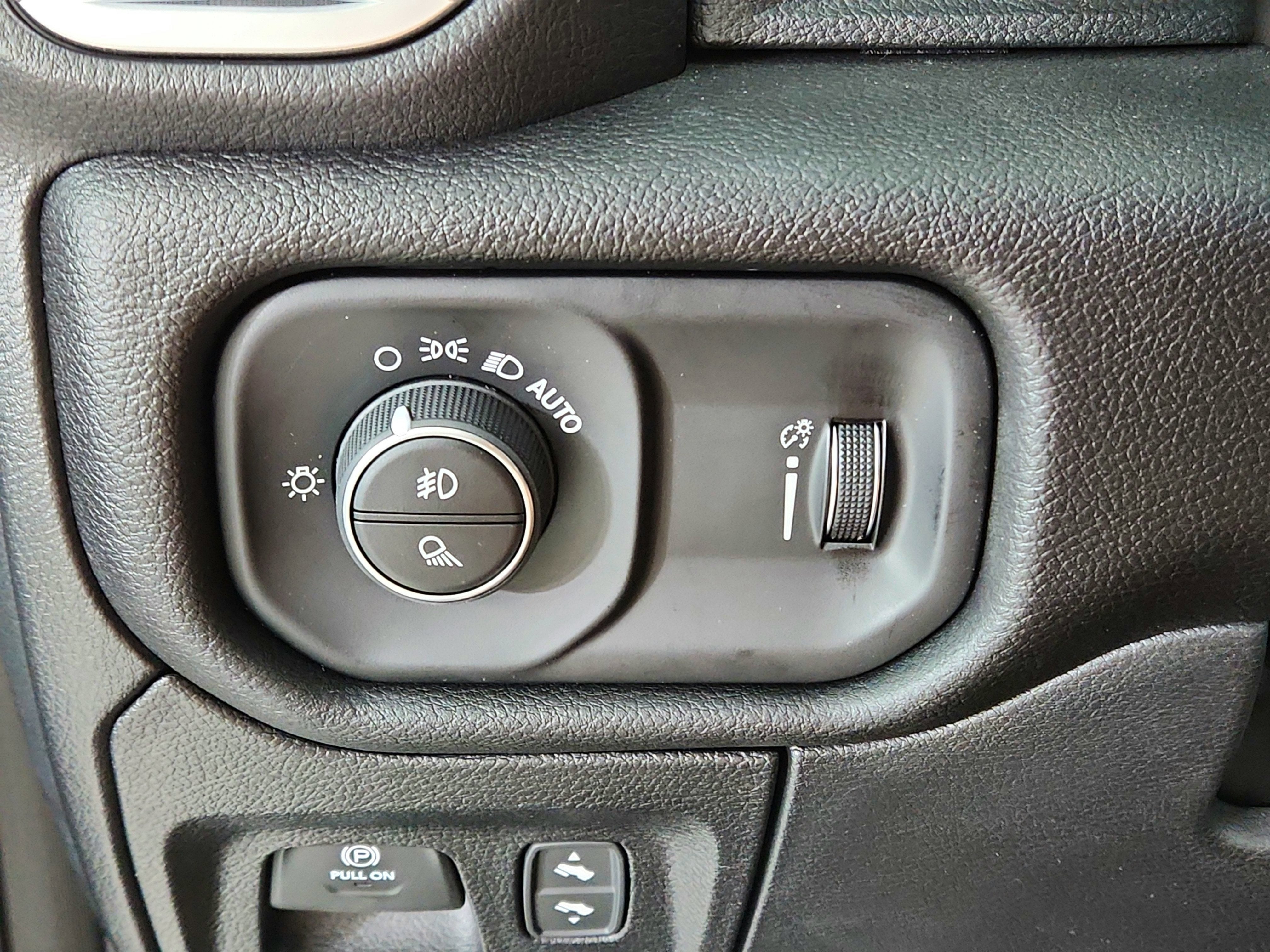 2026 RAM Ram 1500 RAM 1500 BIGHORN/LONESTAR CREW 4X4 (144.5 IN WB 5 FT 7 IN BOX)