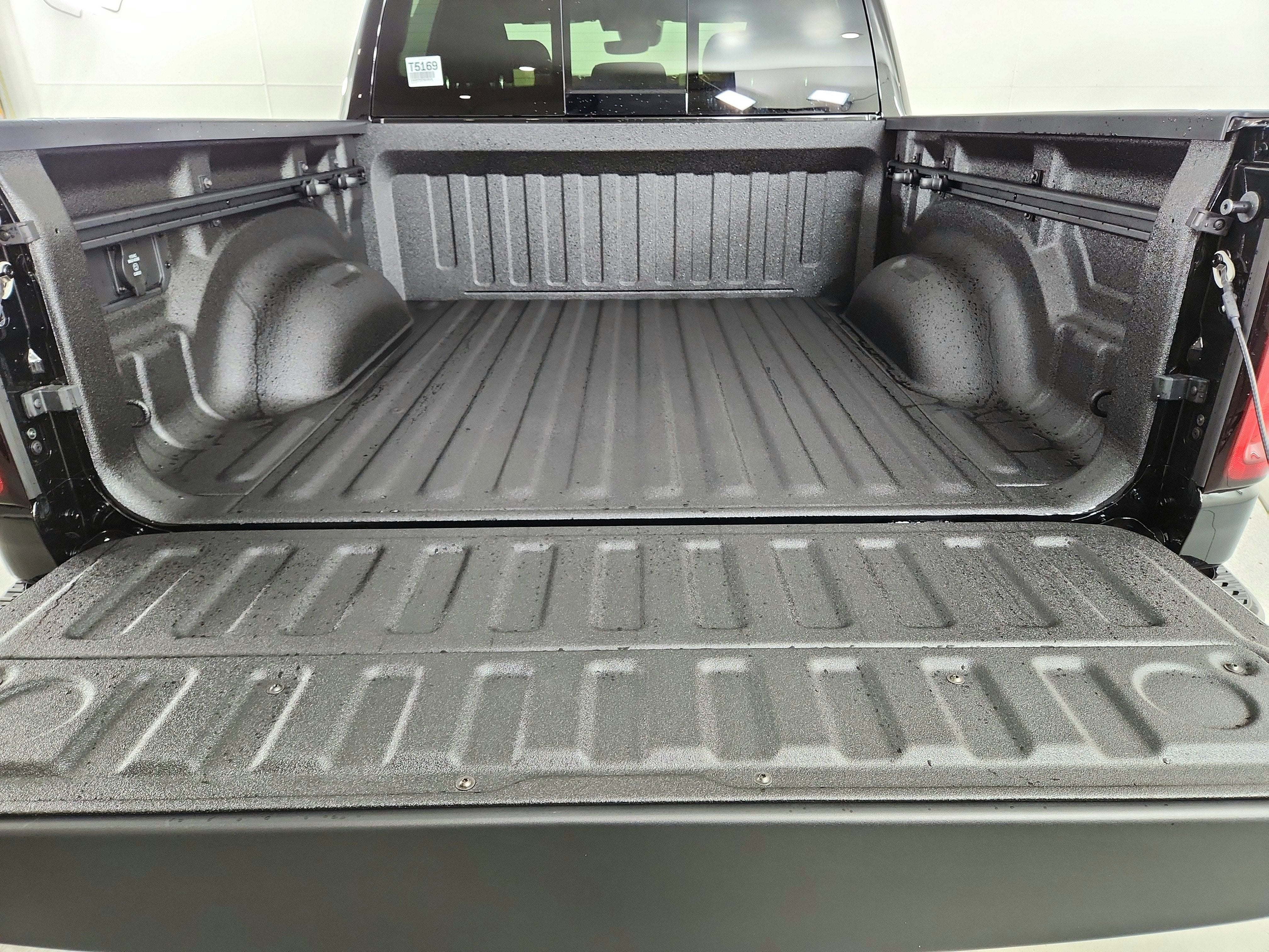 2026 RAM Ram 1500 RAM 1500 BIGHORN/LONESTAR CREW 4X4 (144.5 IN WB 5 FT 7 IN BOX)